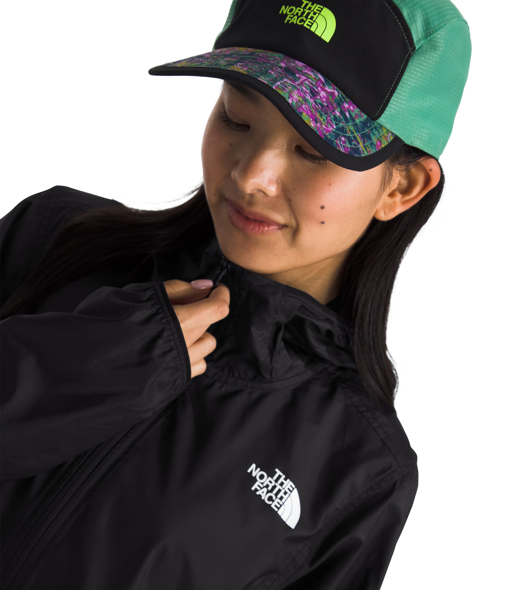 The North Face Women's Cyclone Windbreaker Jacket