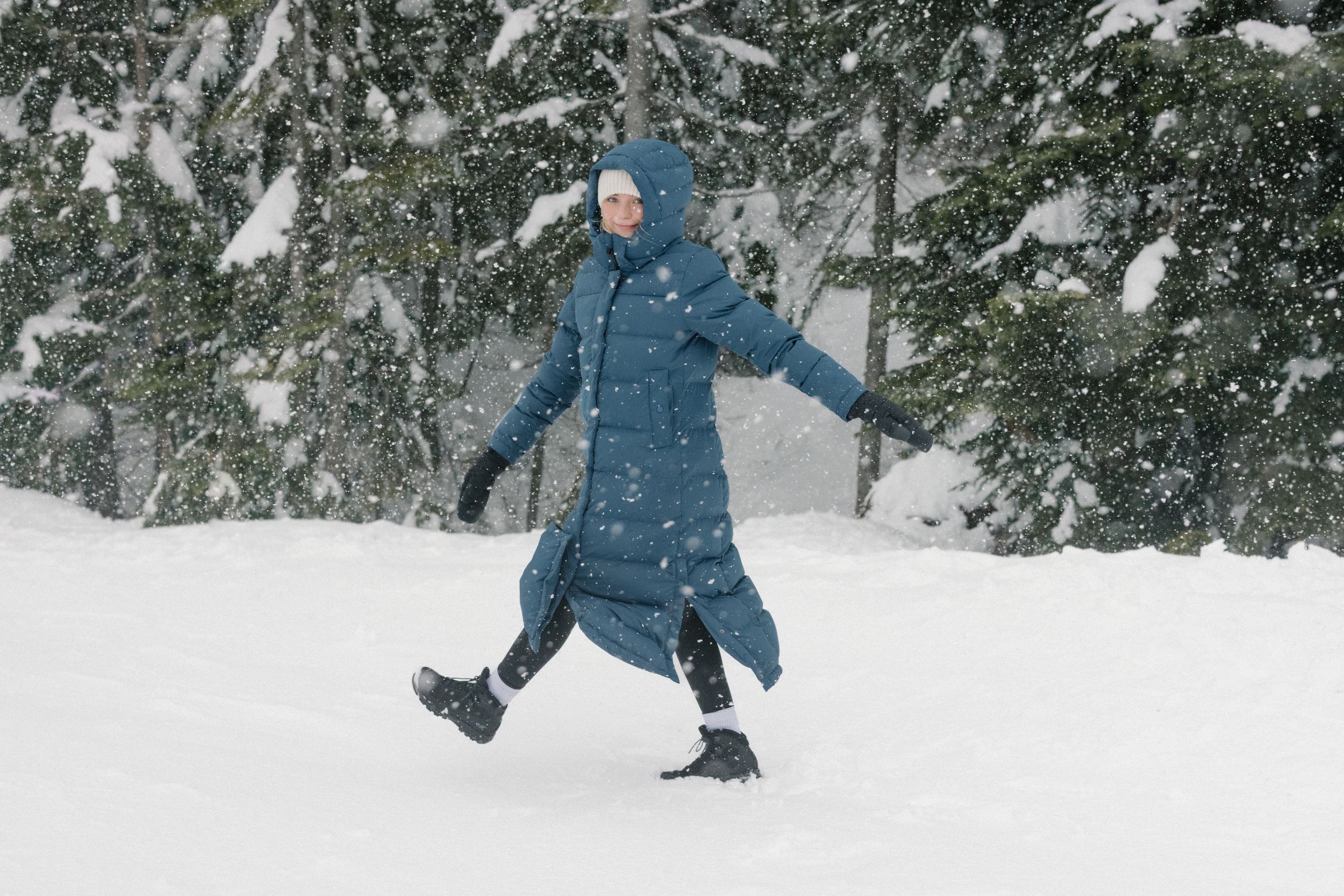 Ripzone Women's Sunday Xtra Long Puffer Jacket