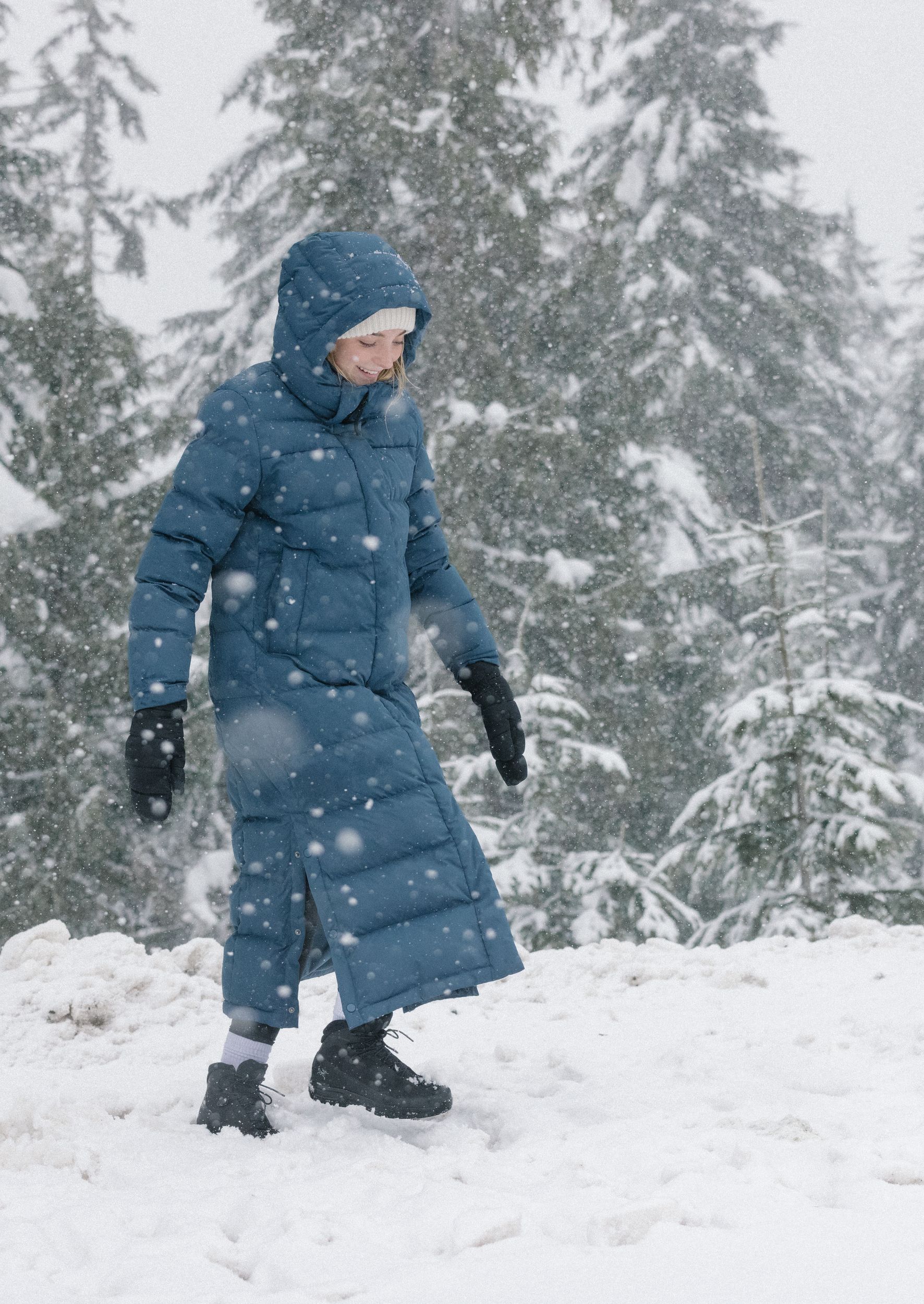 Ripzone Women's Sunday Xtra Long Puffer Jacket