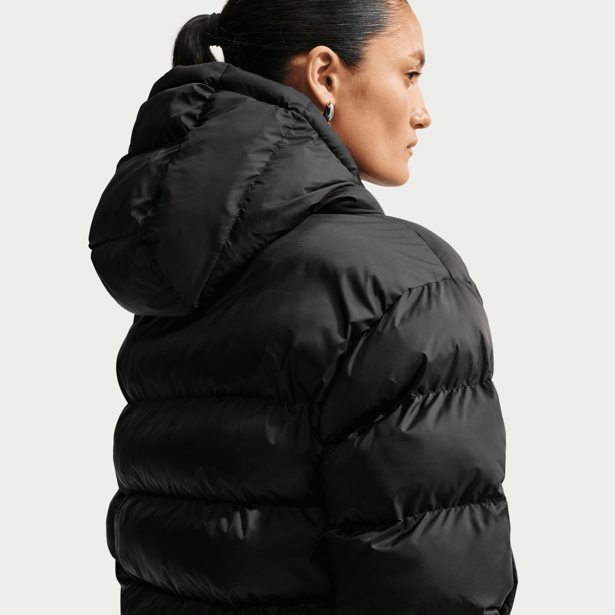 Nike Women's Therma-fit Synthetic Thermal Insulated Puffer Jacket