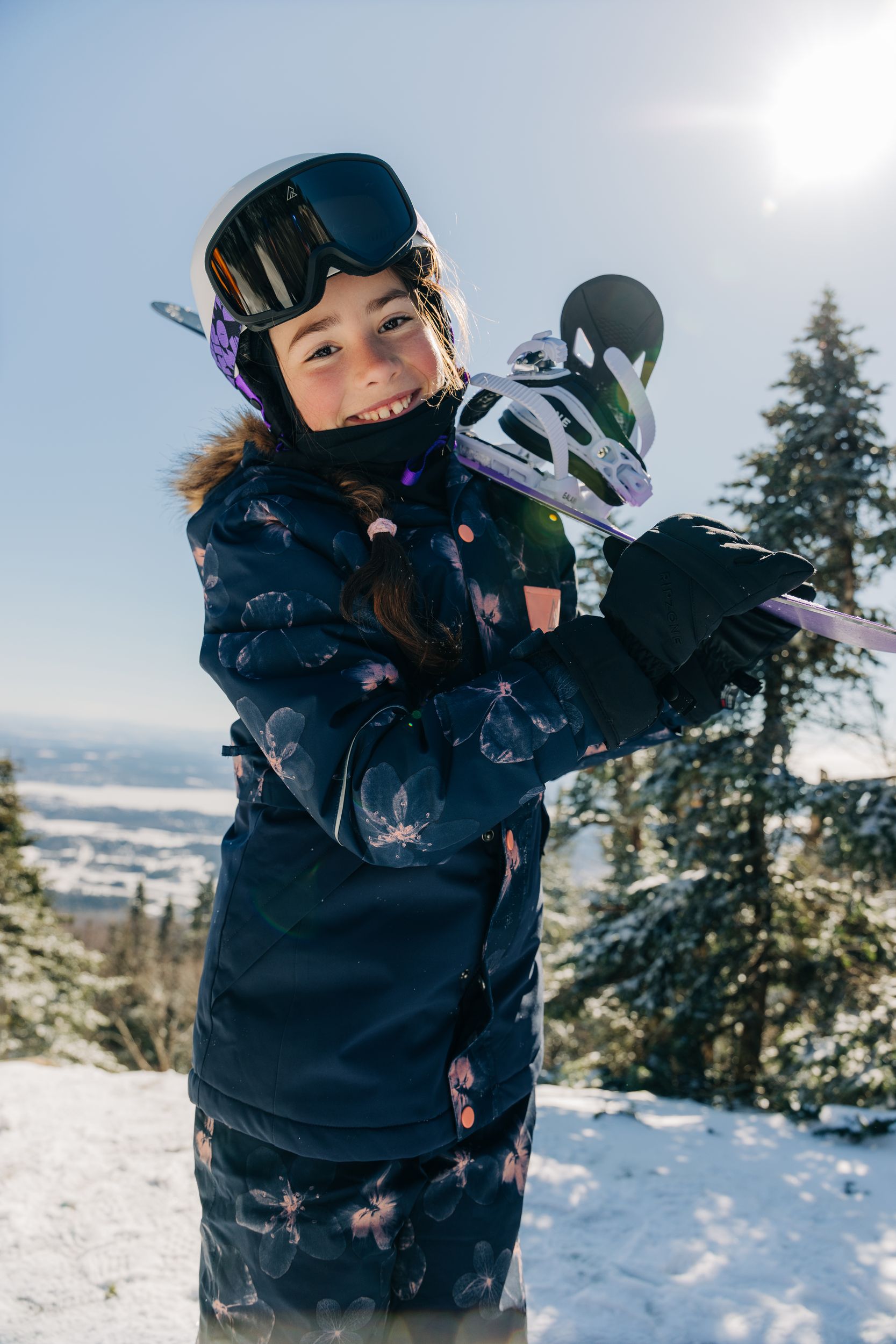 Ripzone Dazy Kid's Twin Flat Snowboard 2024