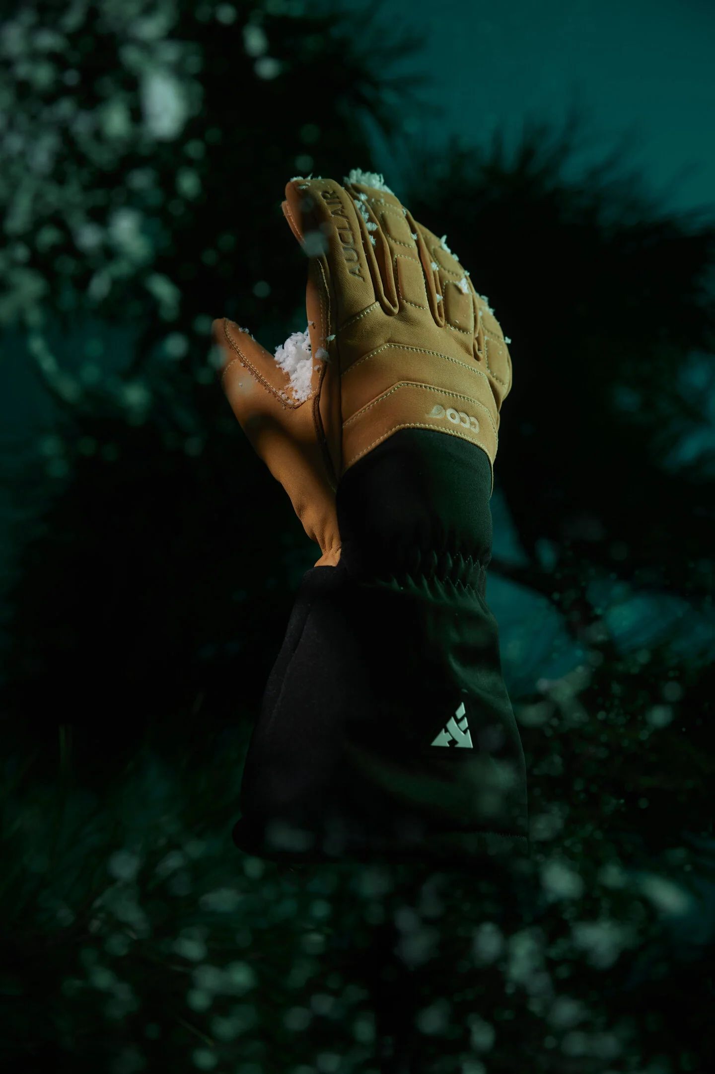 Auclair Men's Eco Adventure Winter Gloves