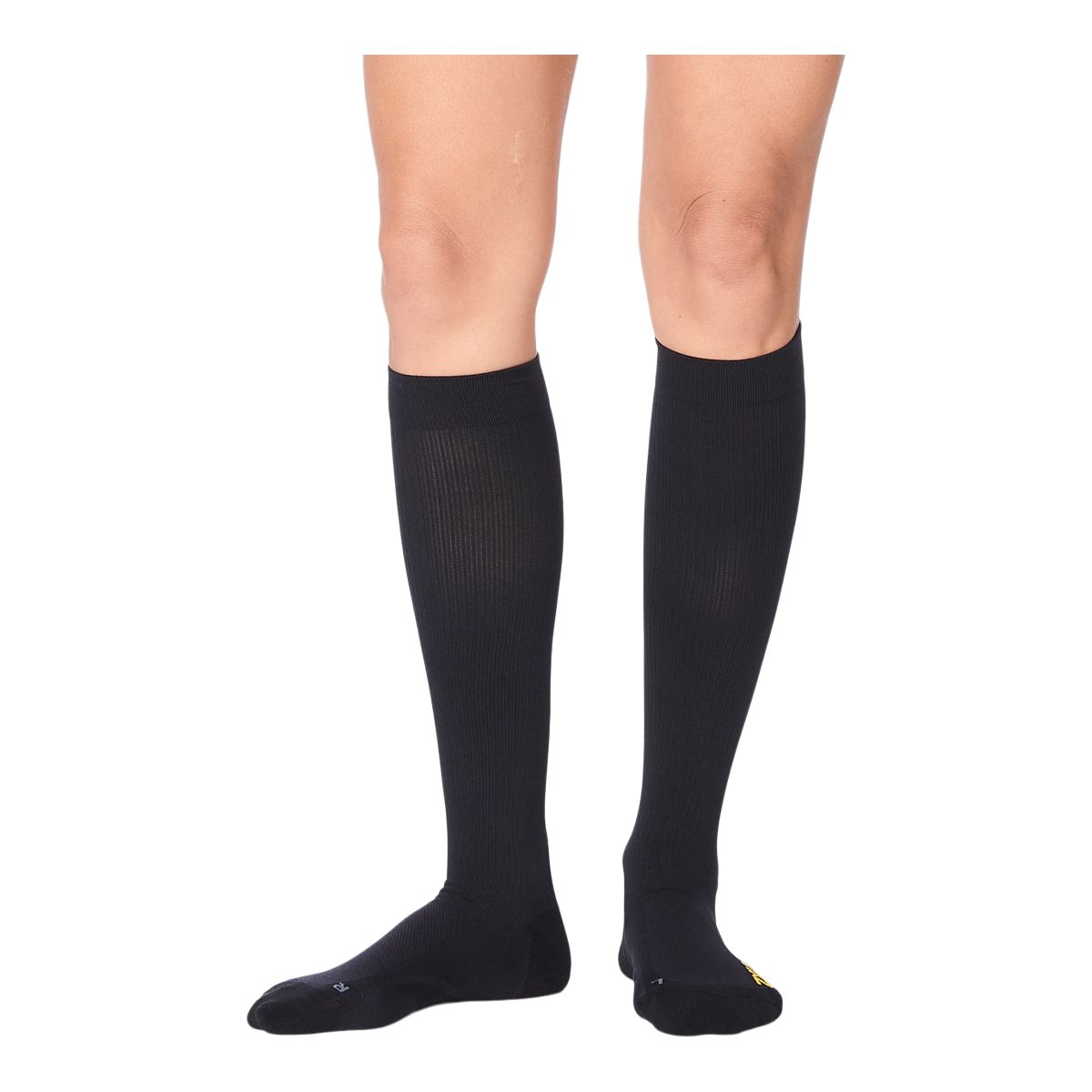 2XU Men's Flight Compression Socks