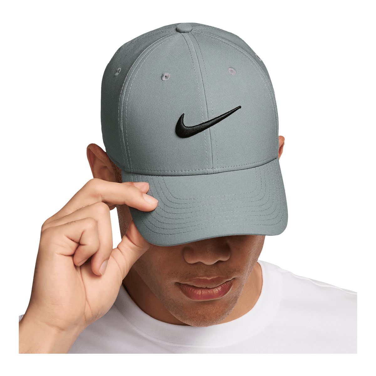 Nike Men's Train Club Dri-FIT Swoosh Cap