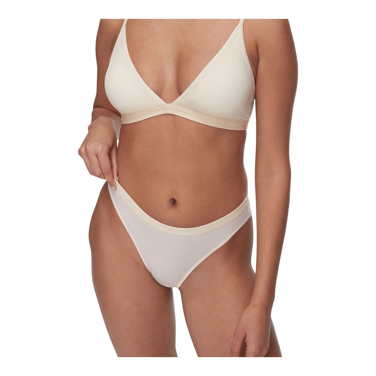 Calvin Klein Women's Lined Triangle Bralette