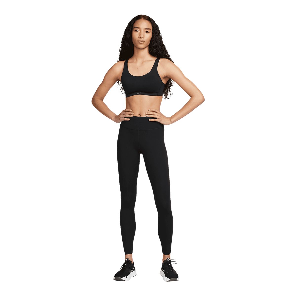 Nike Women's Alate Coverage Everyday Sports Bra