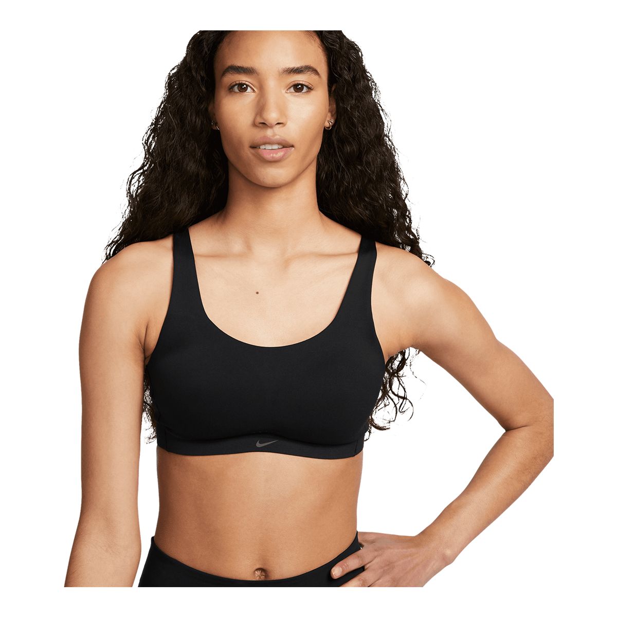 Nike Women's Alate Coverage Everyday Sports Bra
