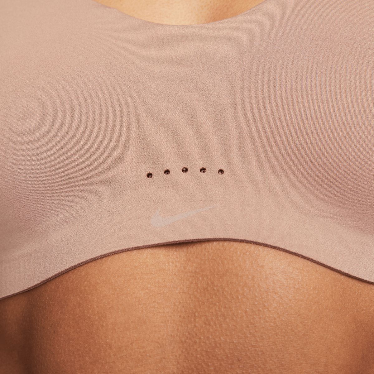 Nike Women's Alate Coverage Sports Bra