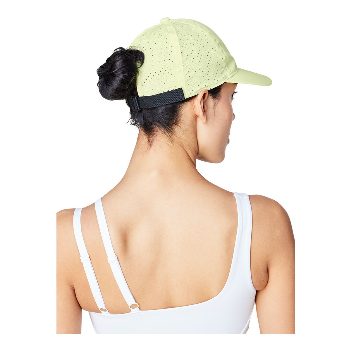 FWD Unisex Reflective Training Cap