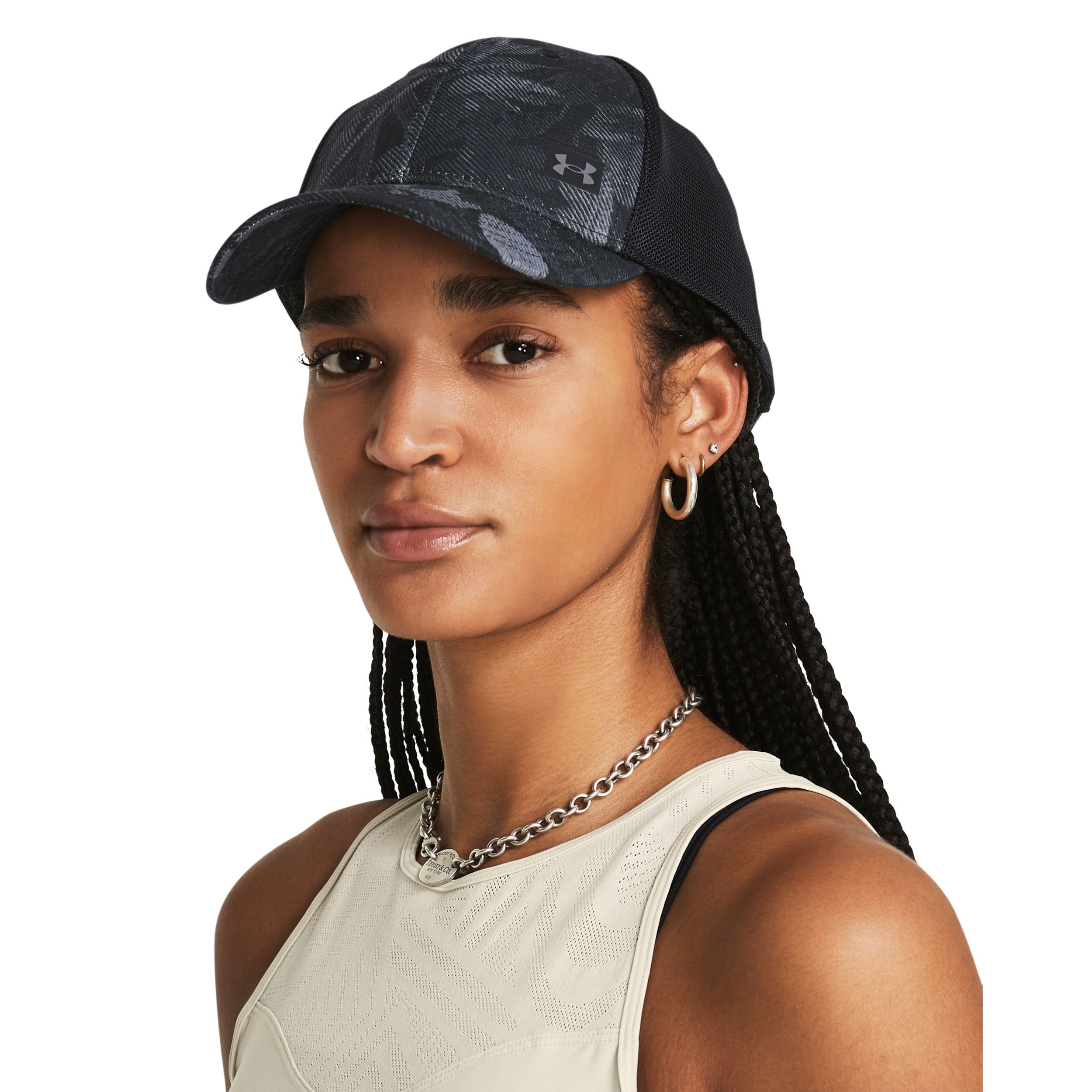Under Armour Women's Iso-Chill ArmourVent™ Trucker Hat