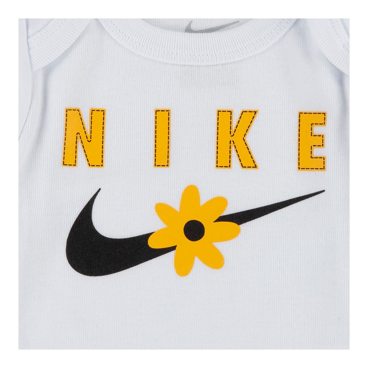 Nike Toddler Girls' Sport Daisy 3 Piece Set CloseUp