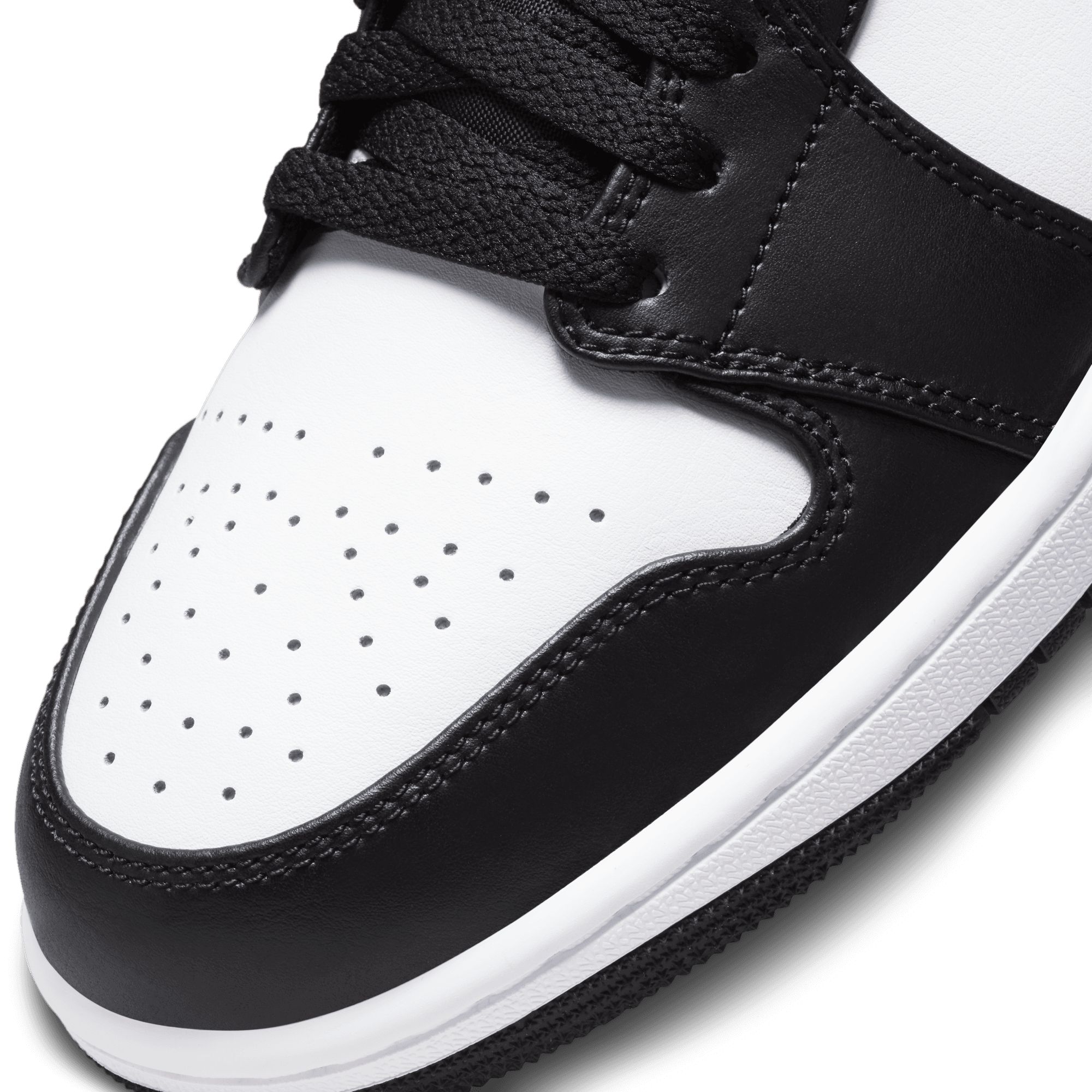 Nike Men's Air Jordan 1 Low Lightweight Cushioning Basketball Shoes