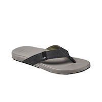 Reef Men's Cushion Bounce Phantom Flip Flops/Sandals Front_Three_Fourths_Angled_Right