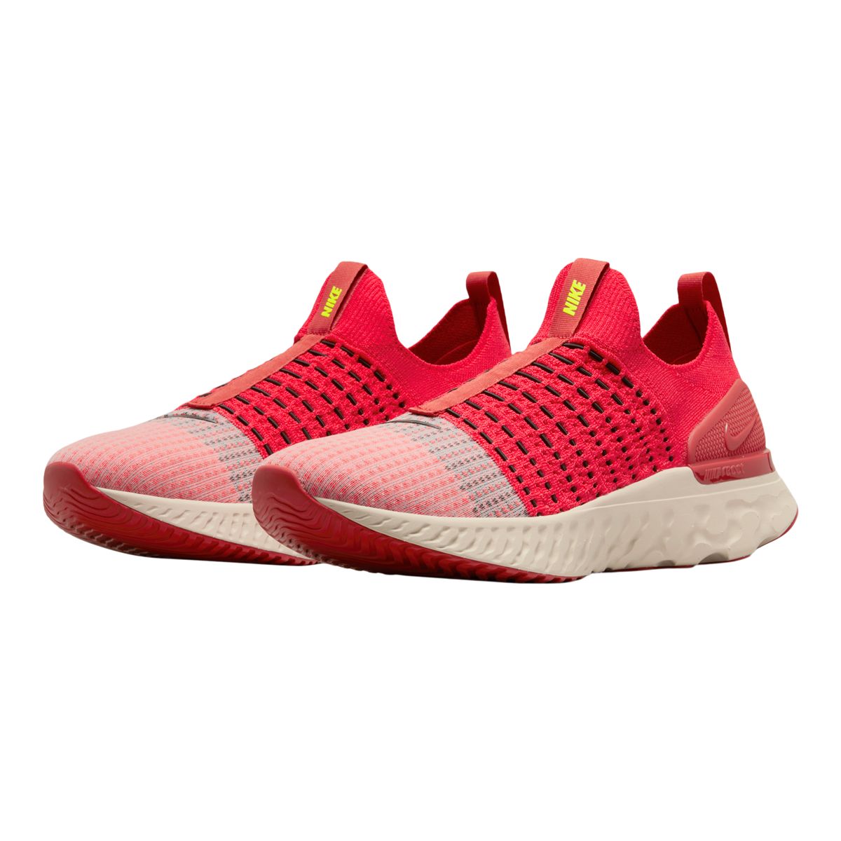 Nike Men's React Phantom Run Flyknit 2 Running Shoes