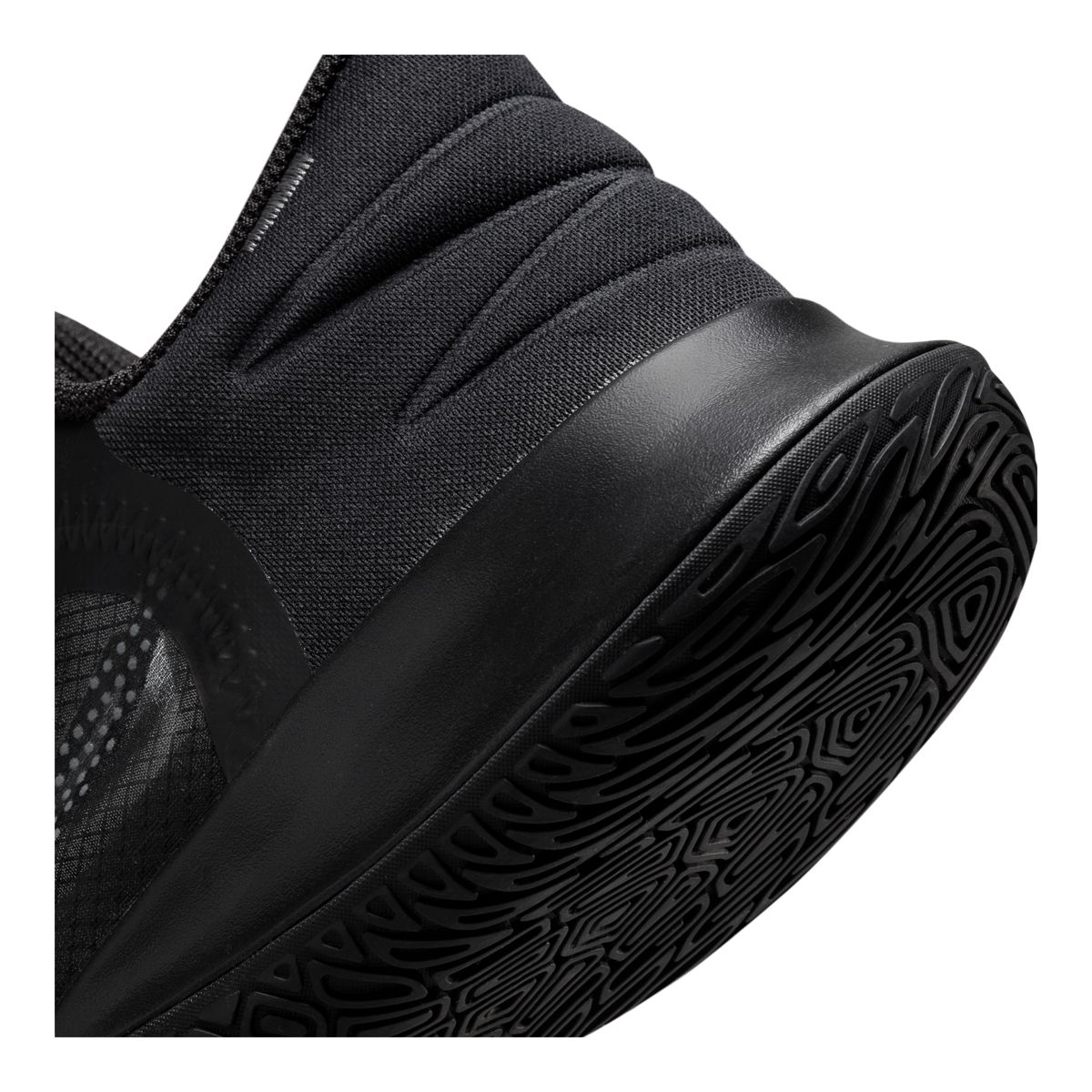 Kyrie flytrap clearance all black