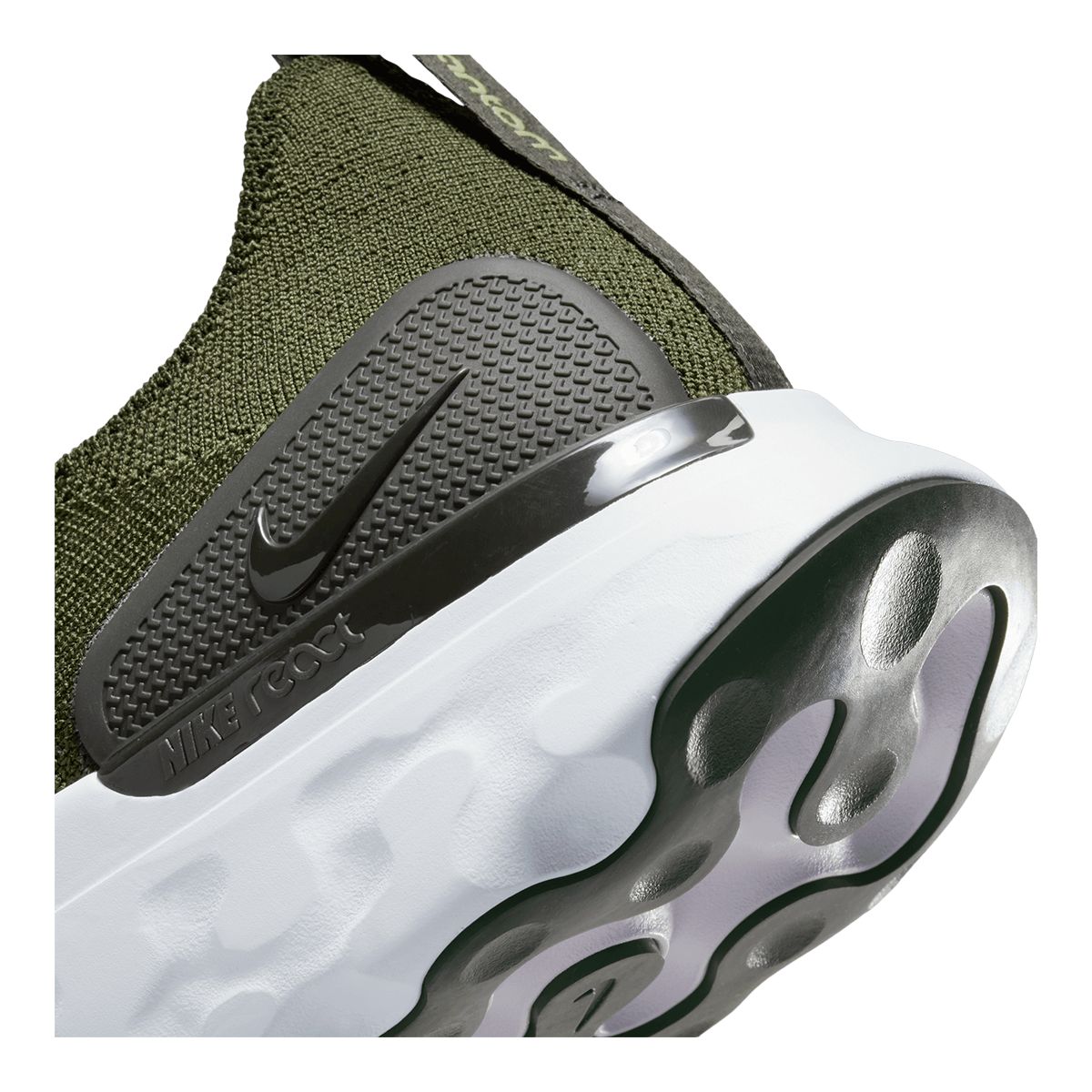 Nike Men's React Phantom Run Flyknit 2 CC Running Shoes