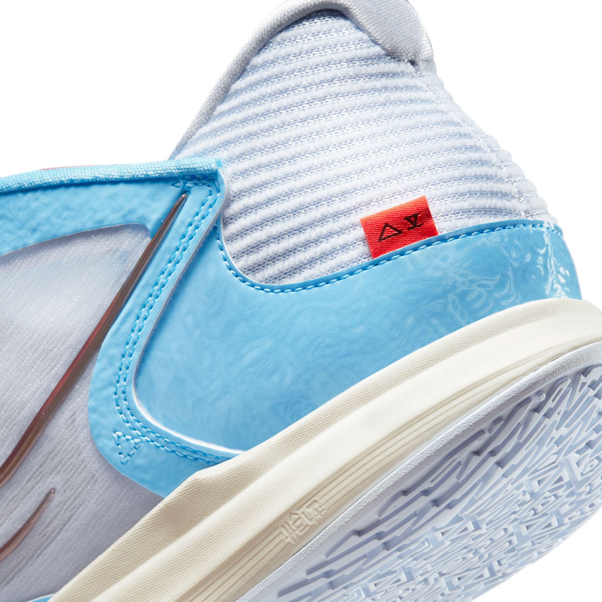 Nike Men's/Women's Kyrie Low 5 Basketball Shoes