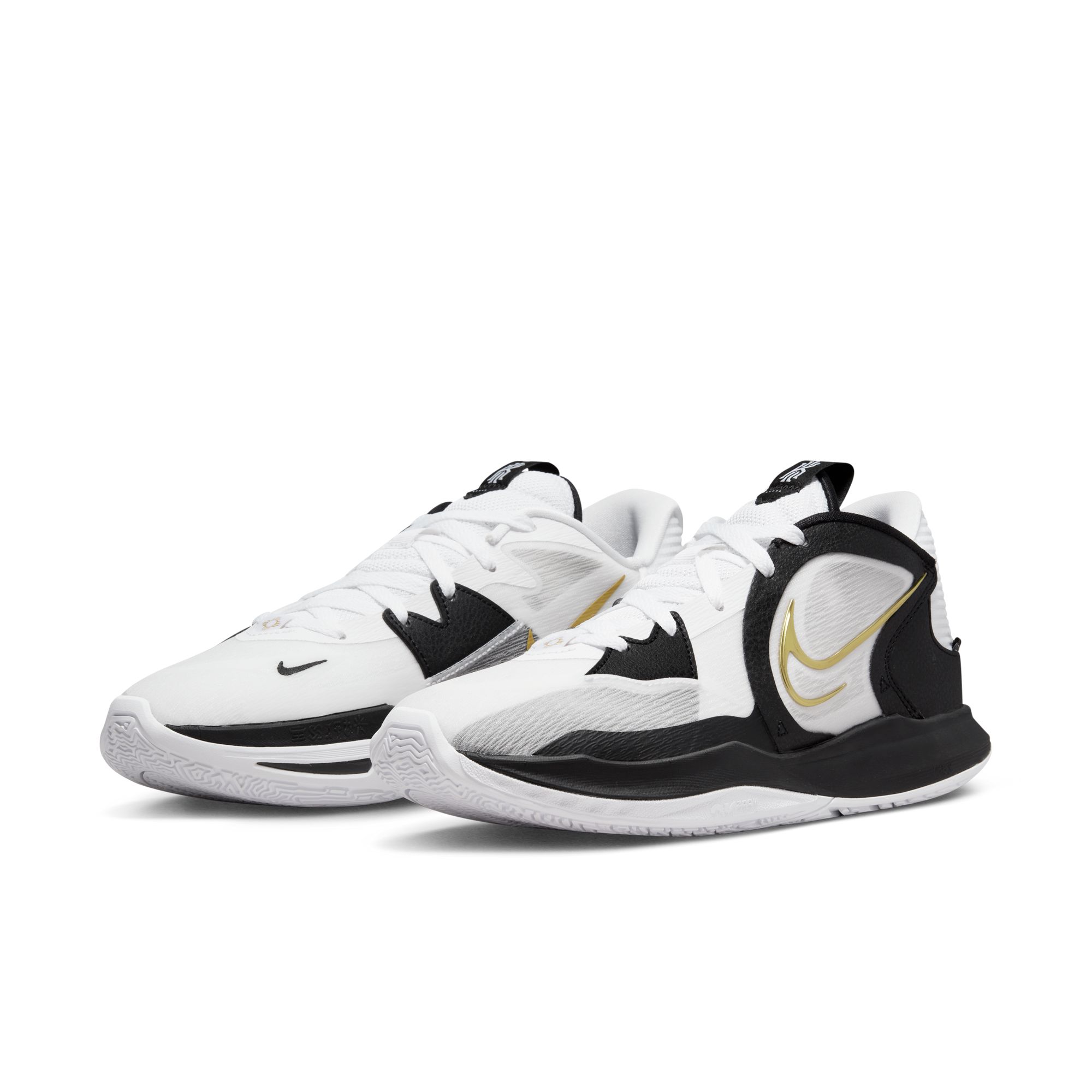 Nike Men's/Women's Kyrie Low 5 Basketball Shoes | Sportchek