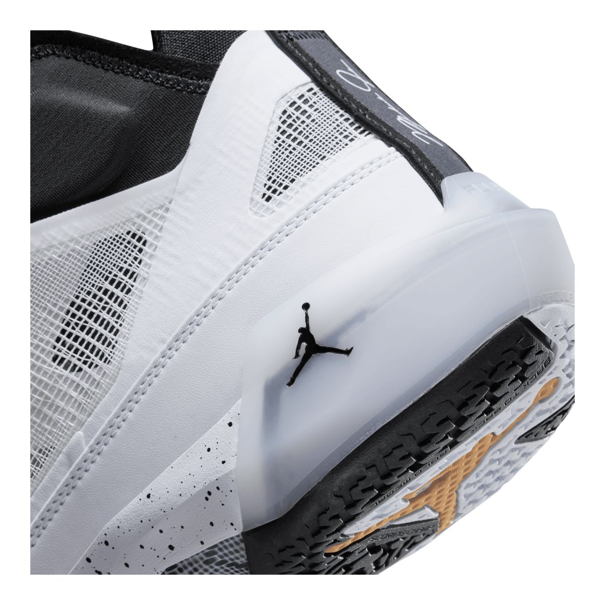 Nike Men's/Women's Air Jordan XXXVII Basketball Shoes | SportChek