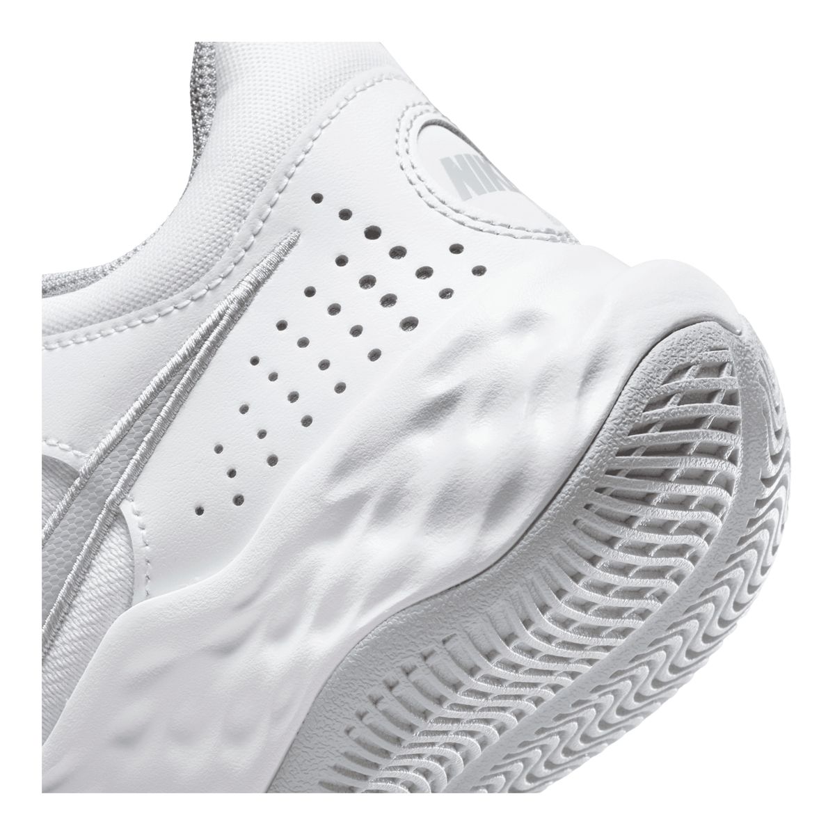 Nike Men's Fly.By Mid 3 Basketball Shoes