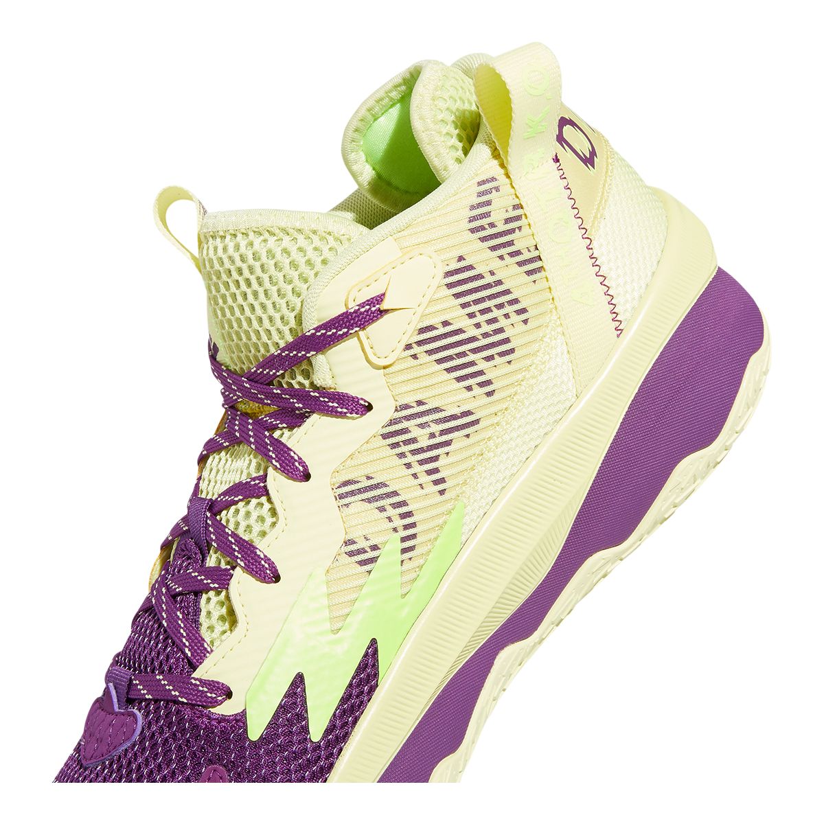 adidas Men's Dame 8 Basketball Shoes