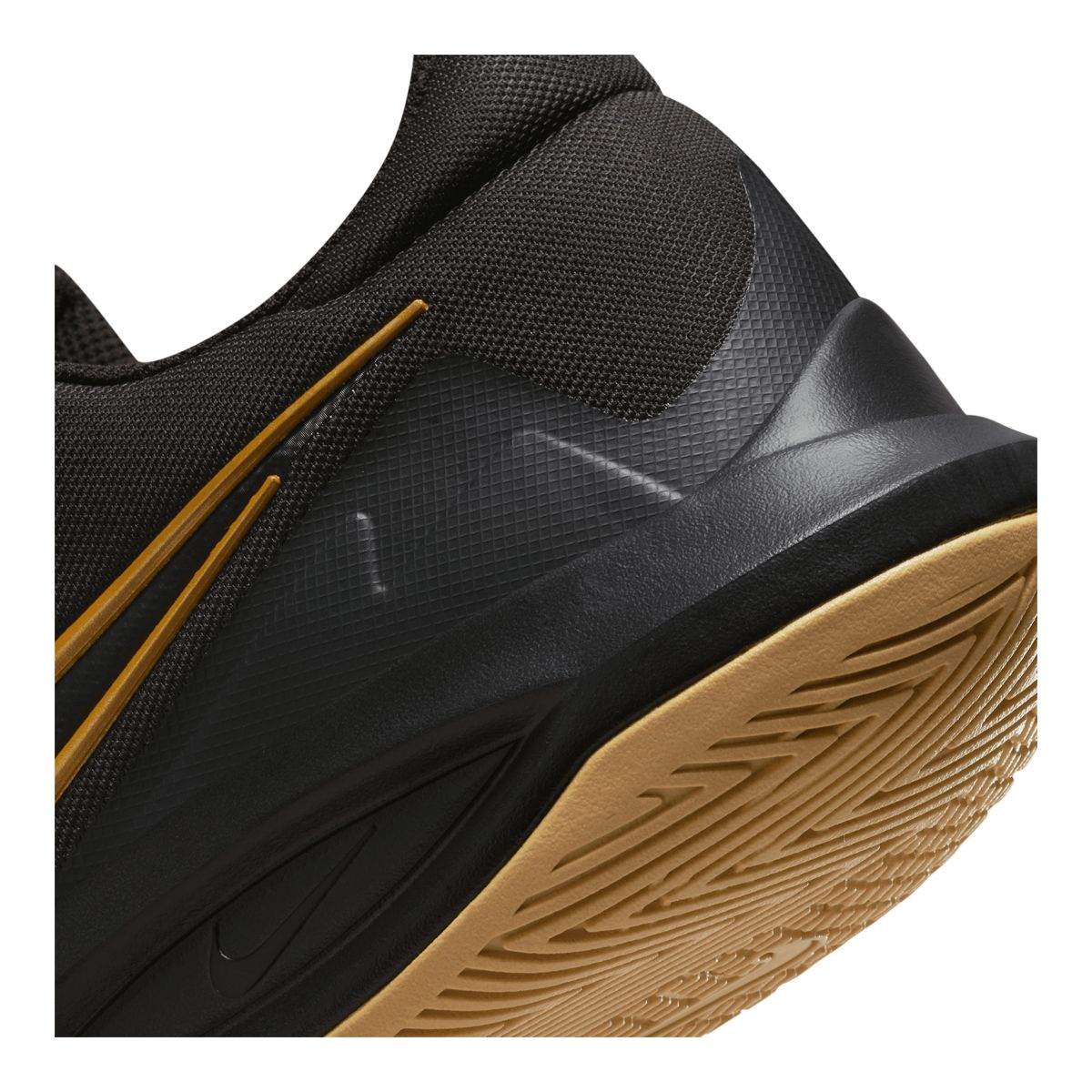 kobe shoes sport chek