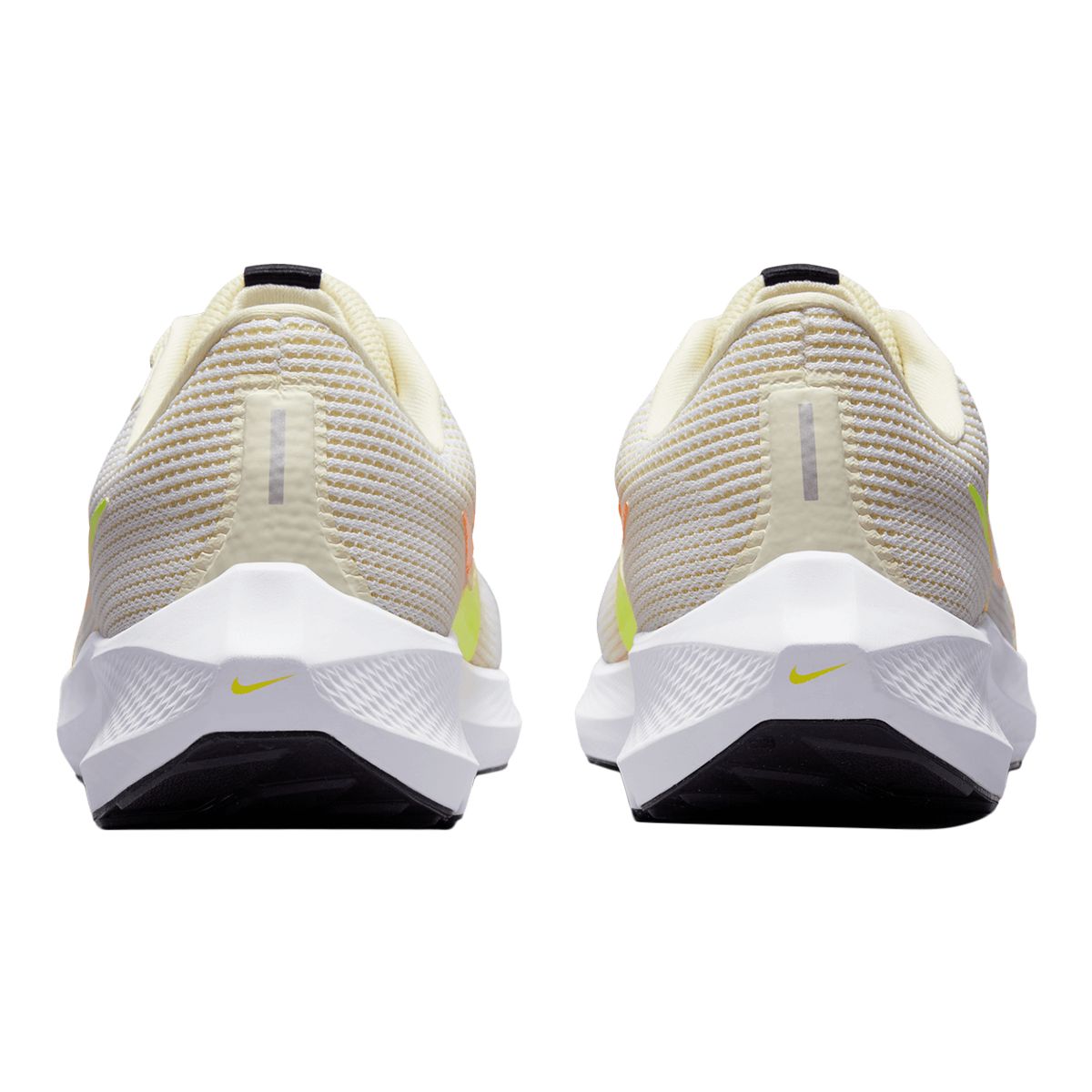 Nike Men's Air Zoom Pegasus 40 Running Shoes