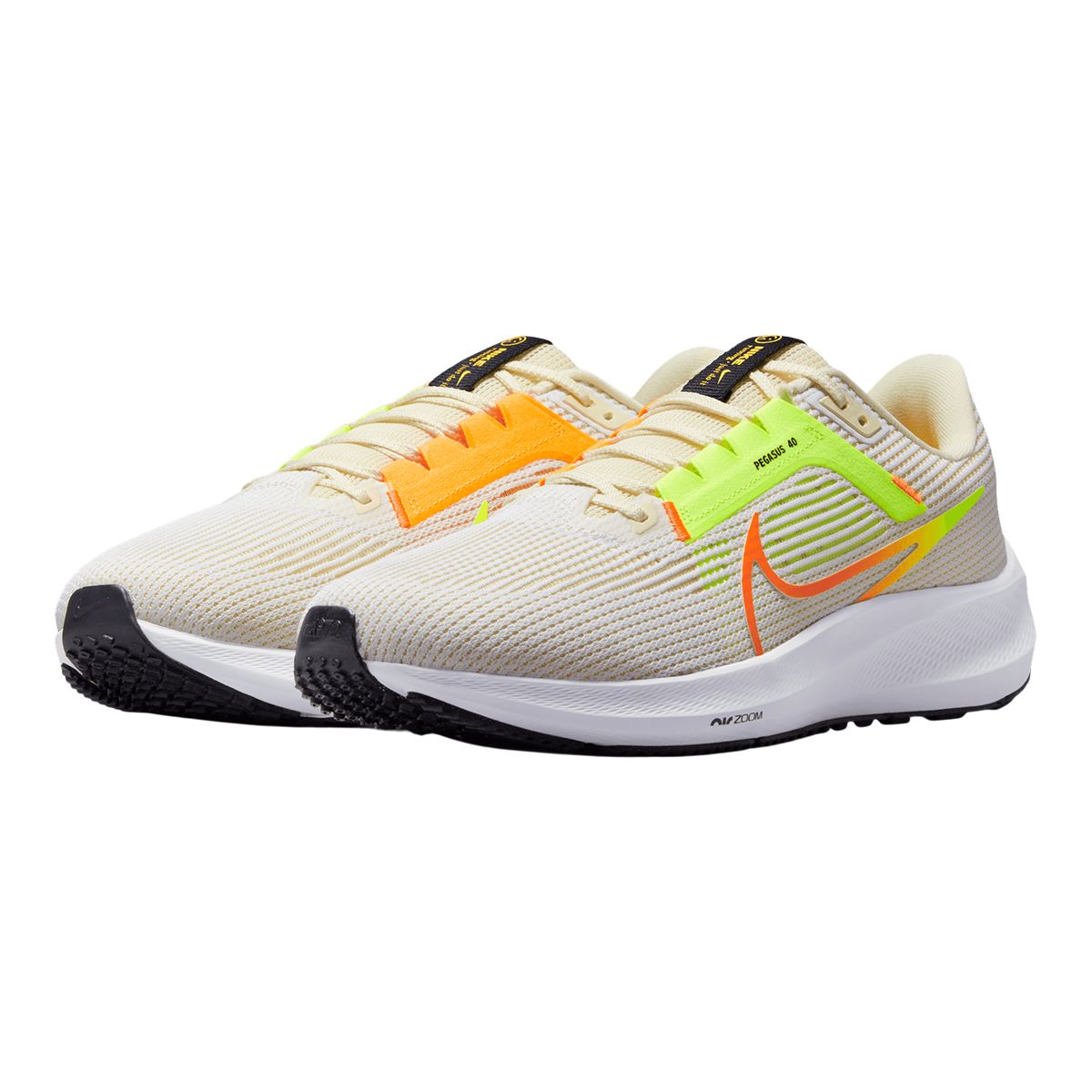 Nike Pegasus 40 (NFL Green Bay Packers) Men's Road Running Shoes