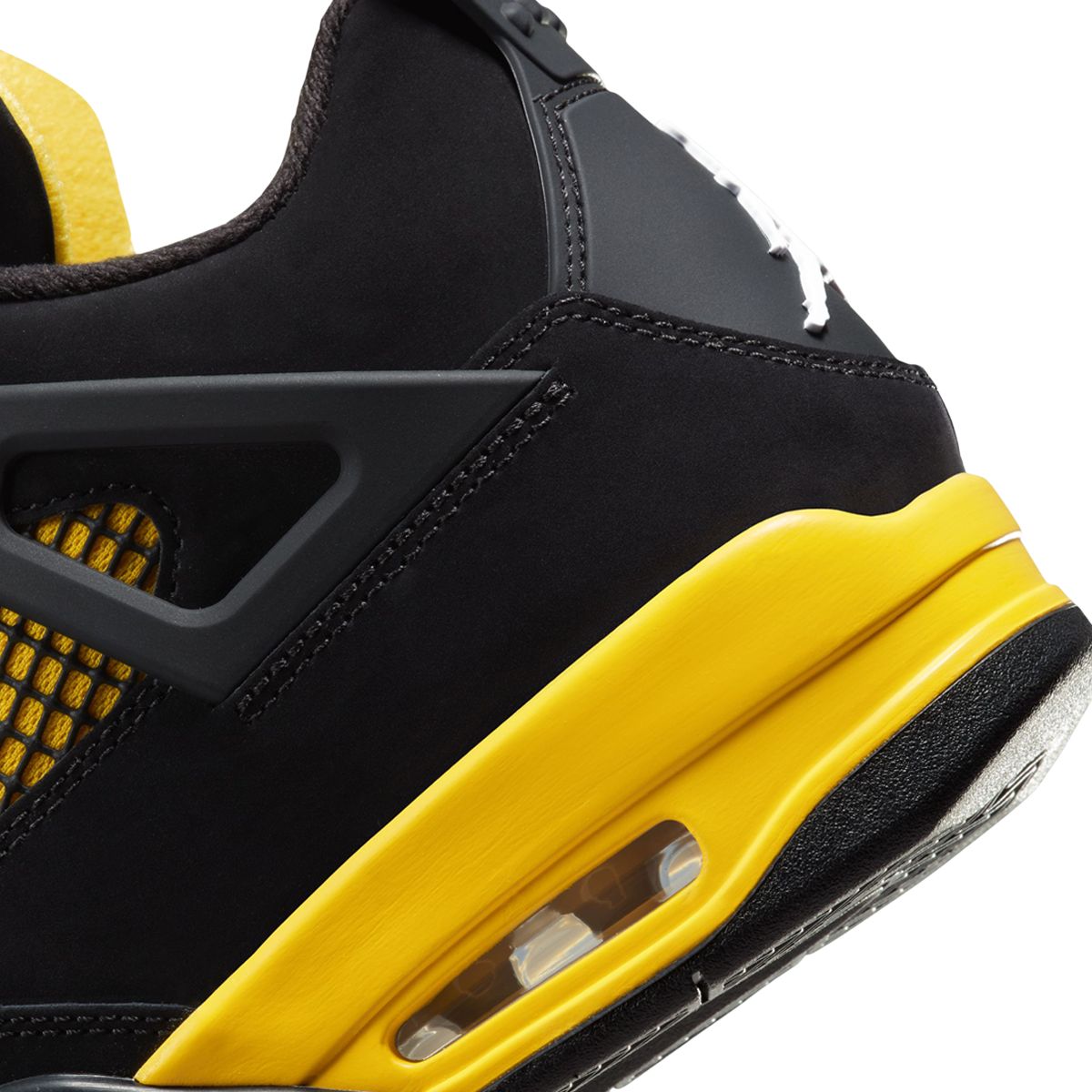 Jordan 4 hot sale thunder 26