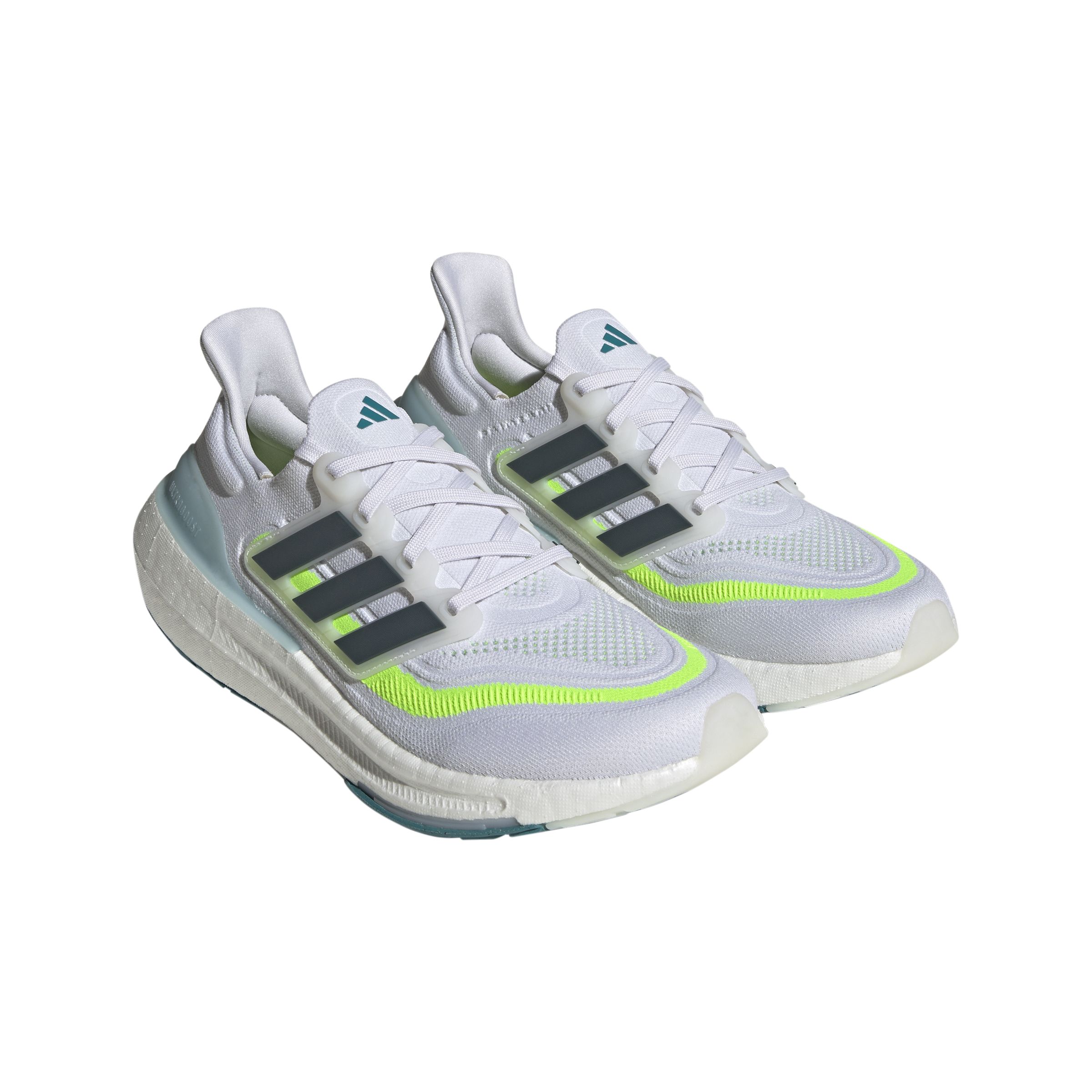 ultraboost sport chek