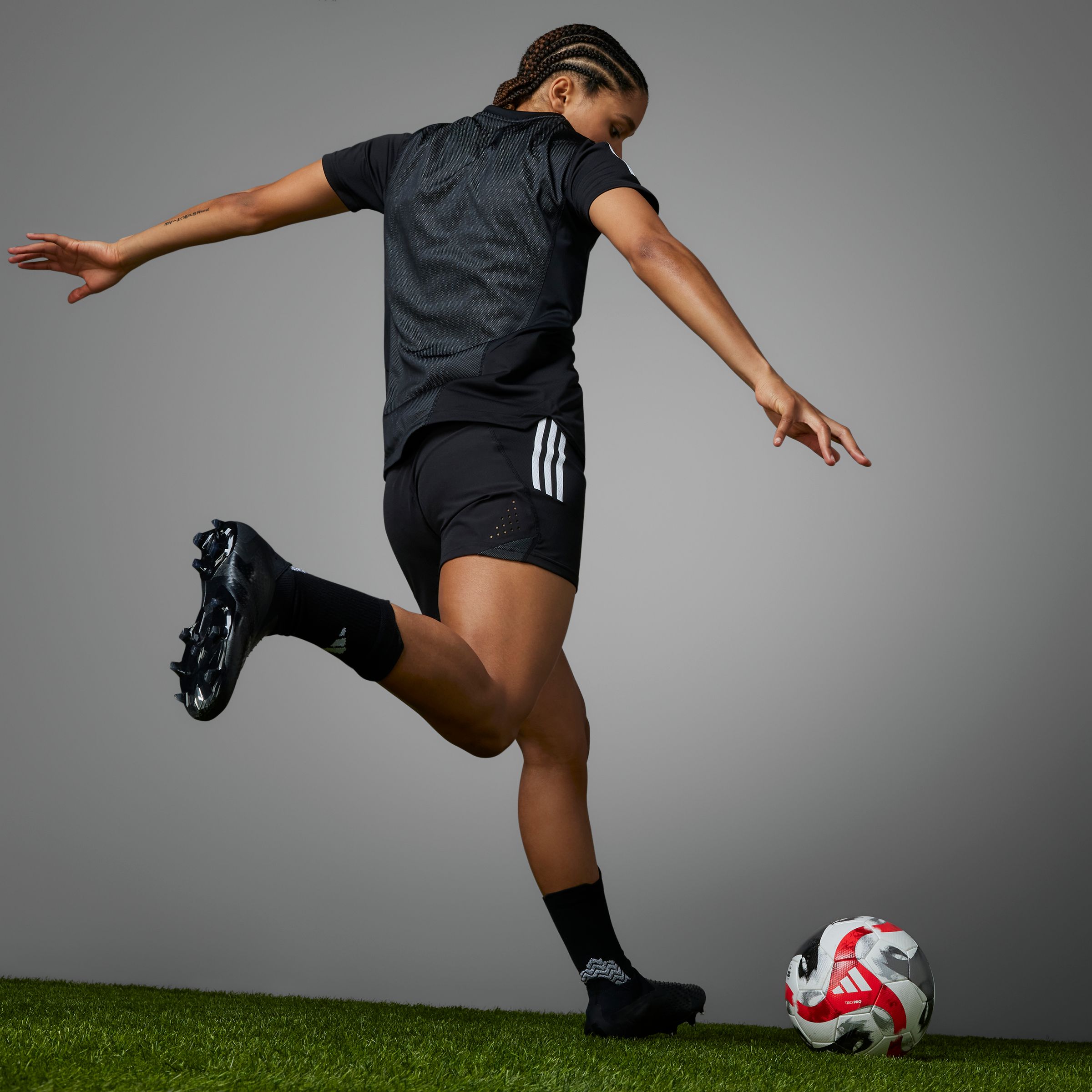 adidas Unisex Predator Accuracy Firm Ground Outdoor Soccer Cleats