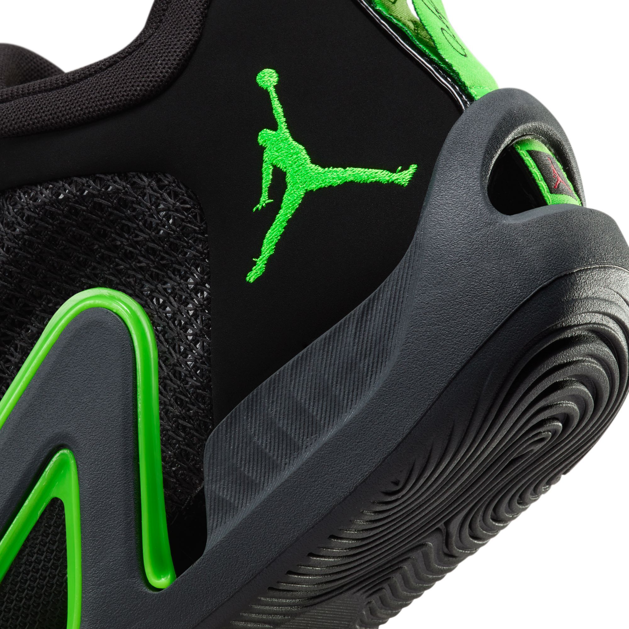 Nike Jayson Tatum 1 Away Team Basketball Shoes | SportChek