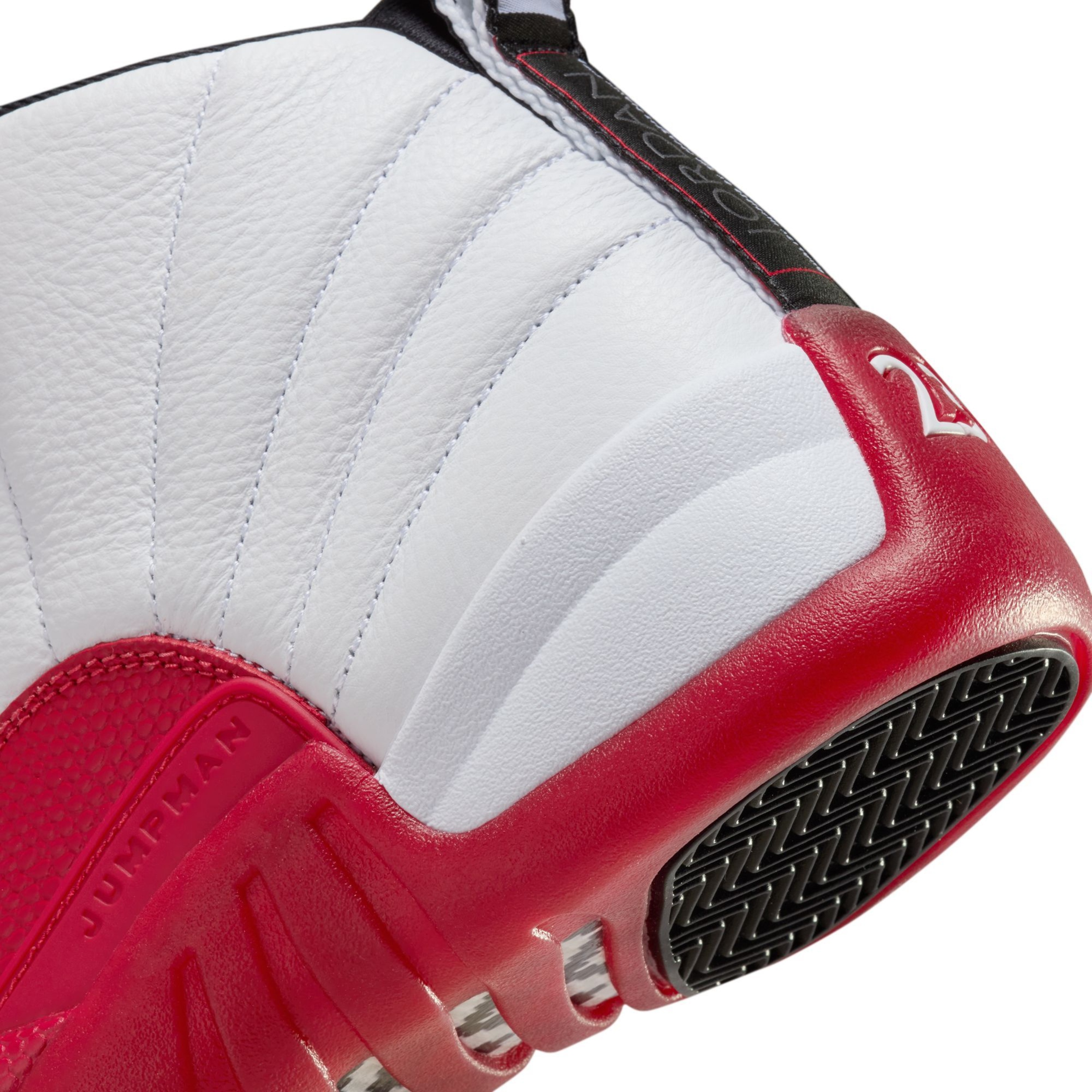 retro 12 basketball shoes