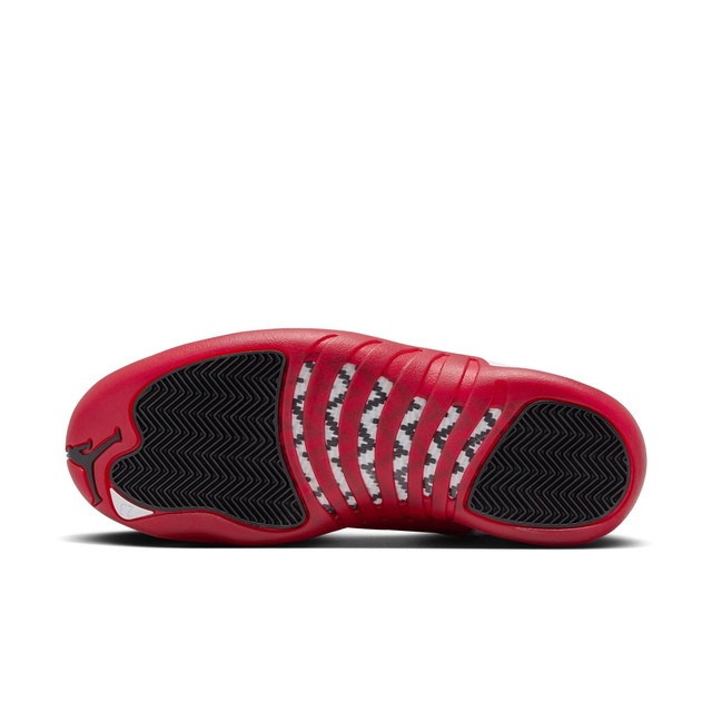 retro 12 basketball shoes