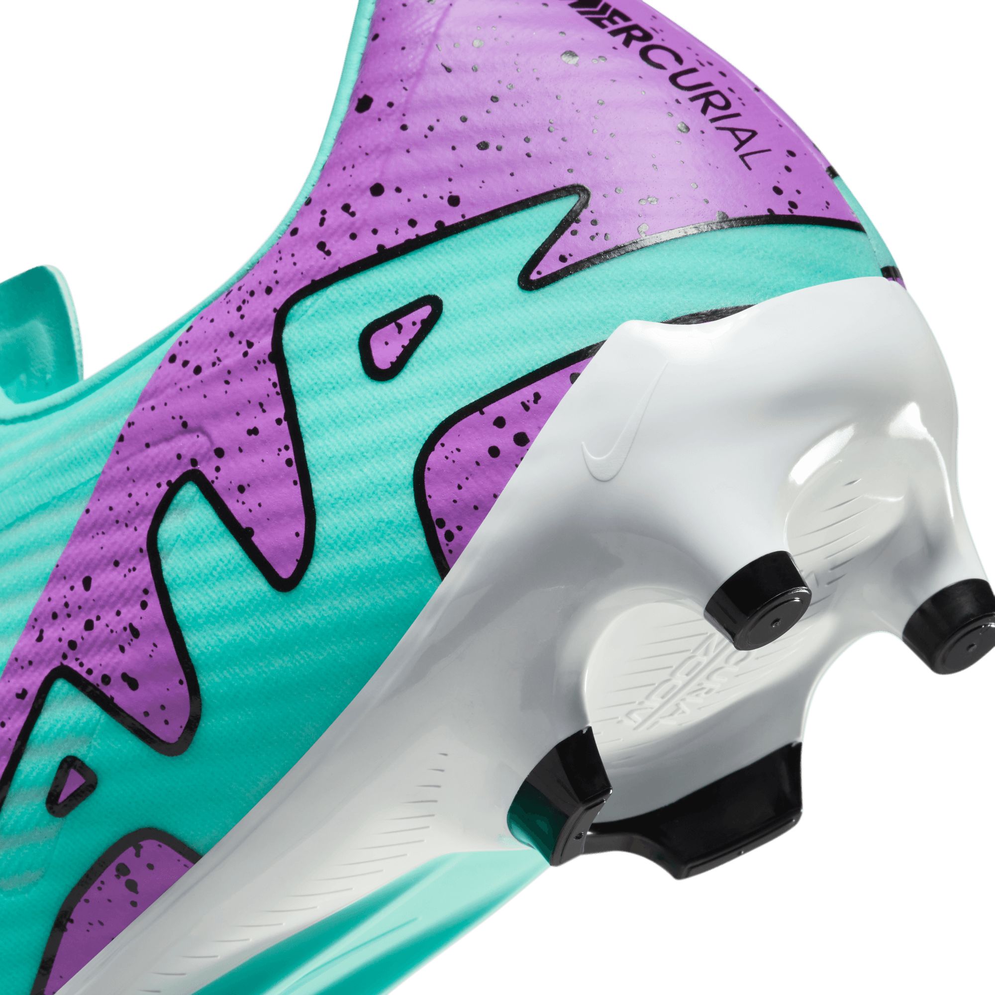 Nike Men's Zoom Vapor 15 Academy Multi-Ground Low-Top Soccer Cleats