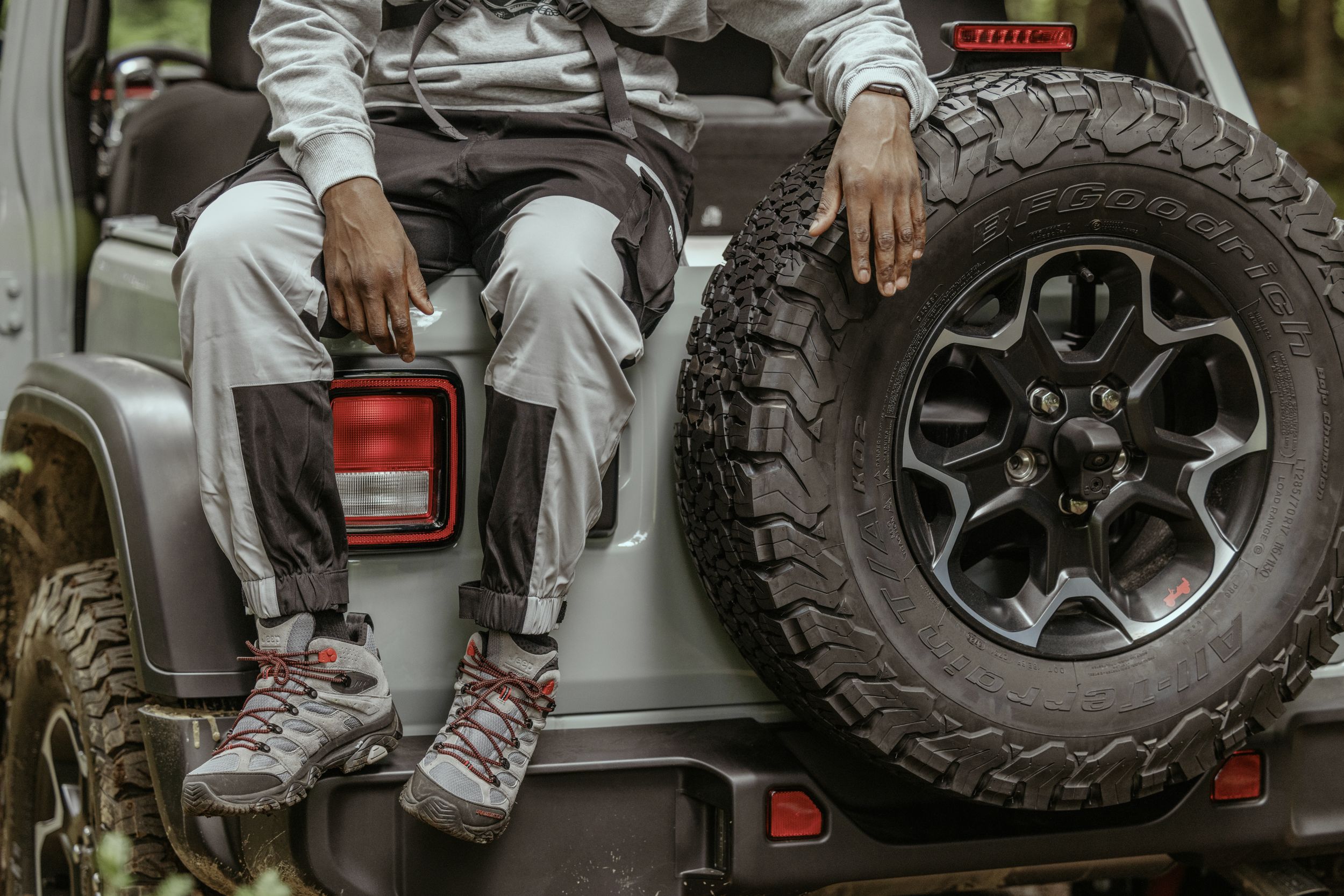 Merrell X Jeep Men's MOAB 3 Hiking Shoes