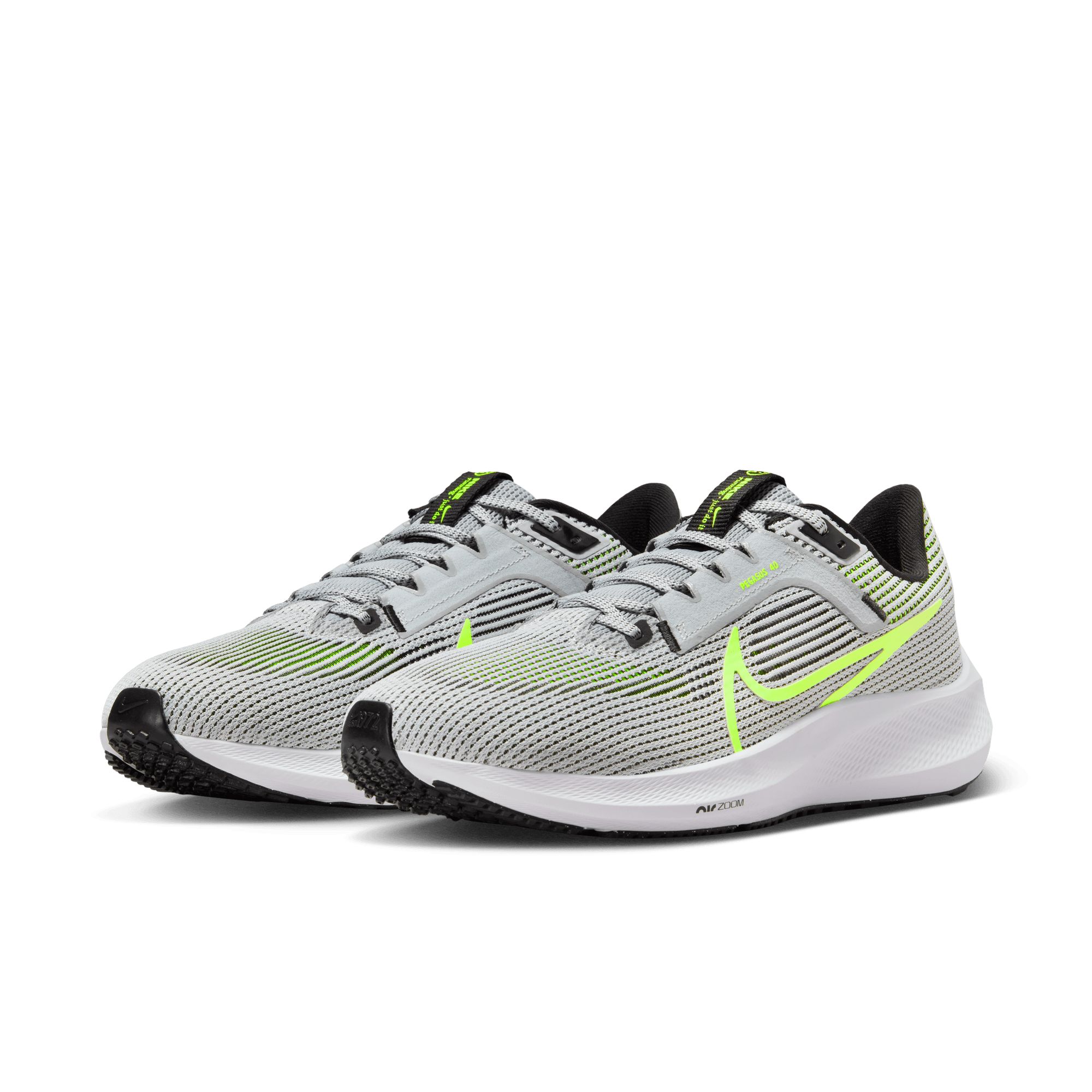 Nike Men's Air Zoom Pegasus 40 Running Shoes