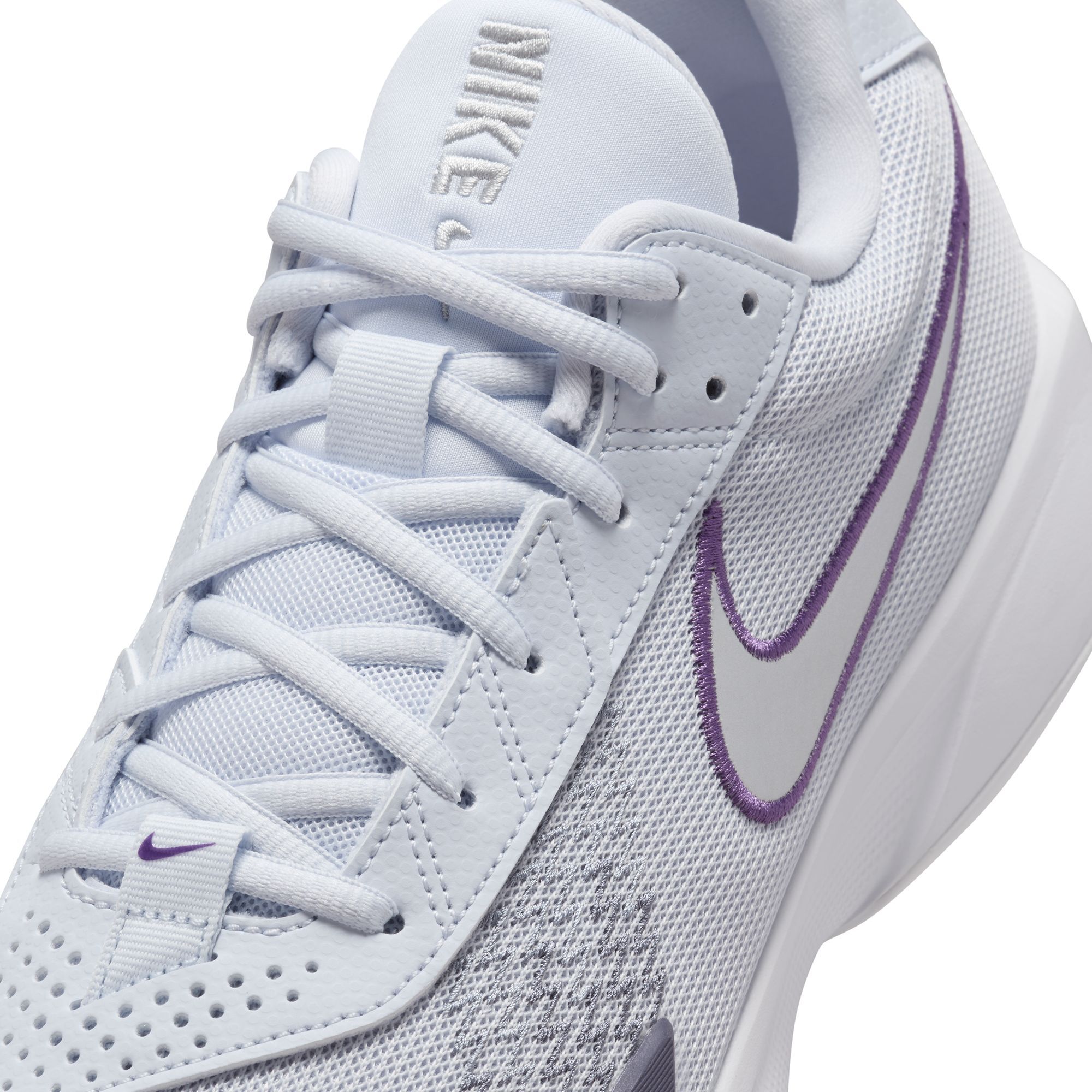 Nike Unisex G.T. Cut Academy Basketball Shoes