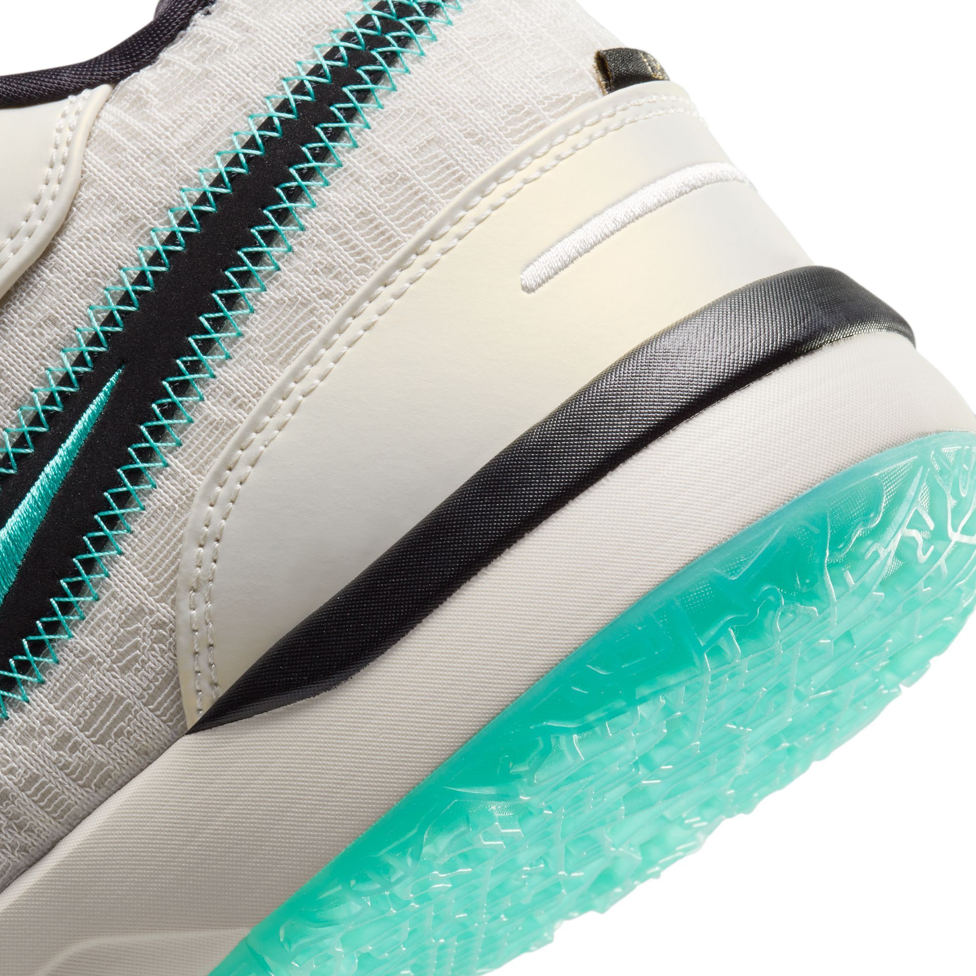 Nike Unisex LeBron NXXT Gen Basketball Shoes