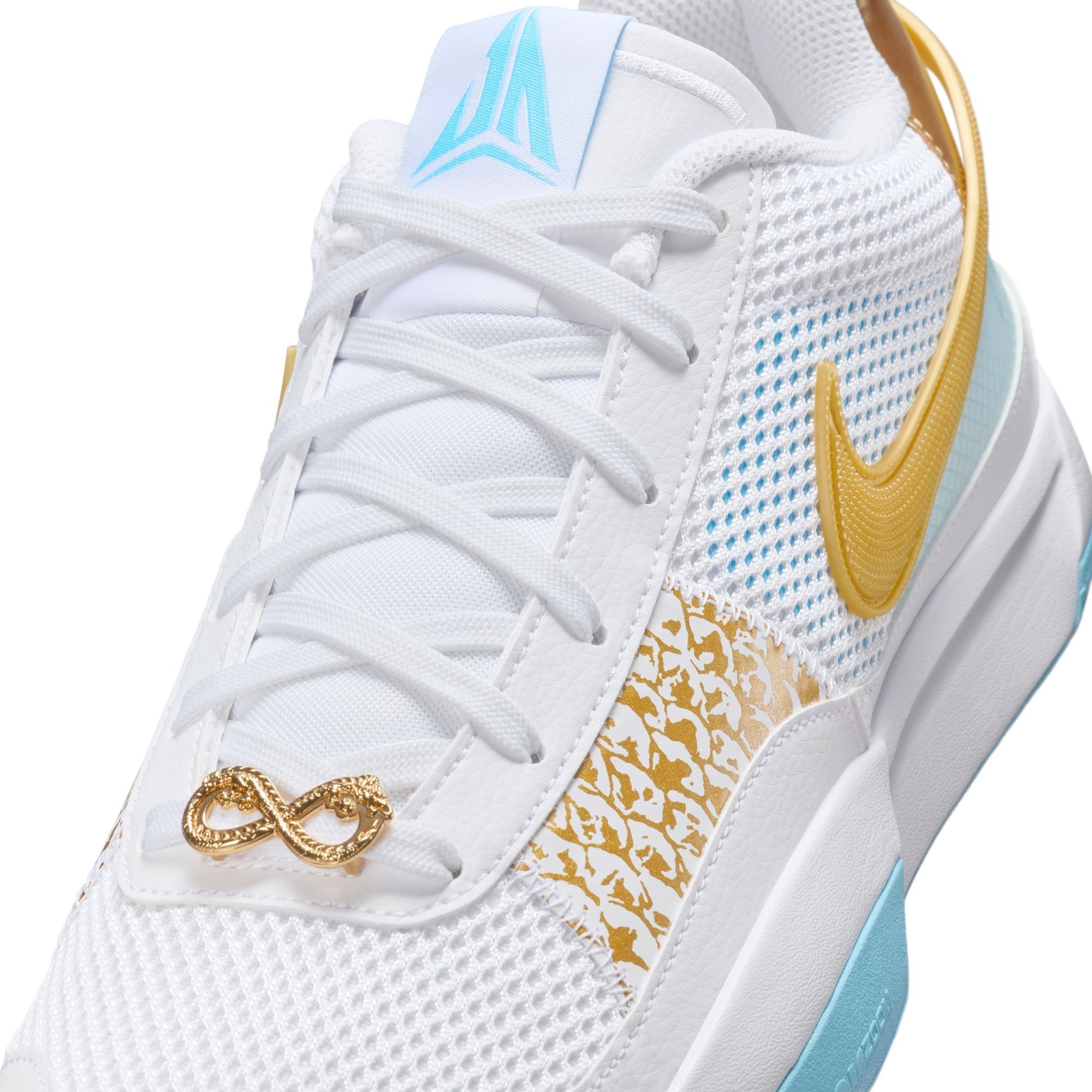 kobe shoes sport chek