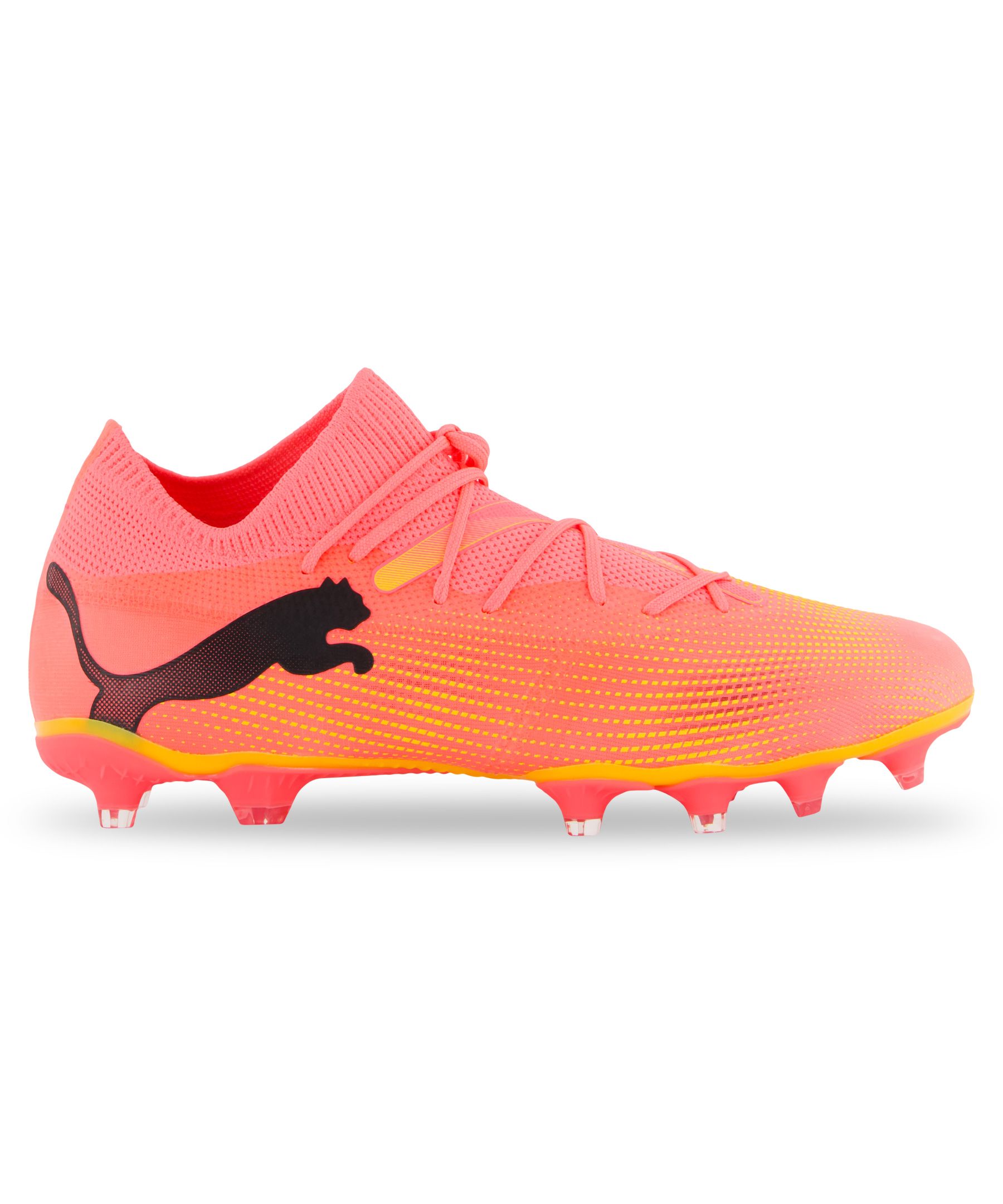 PUMA Unisex Future 7 Match Firm Ground Lightweight Soccer Cleats