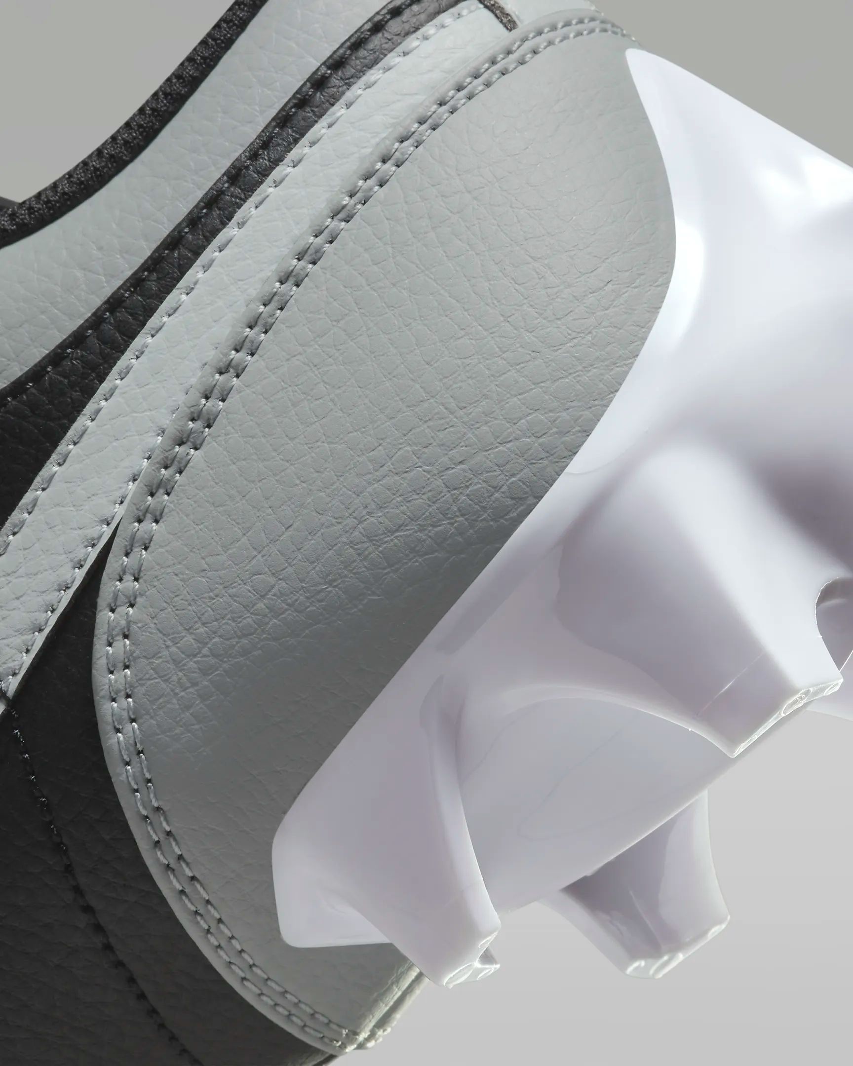 Jordan Men's 1 Low TD Football Cleats