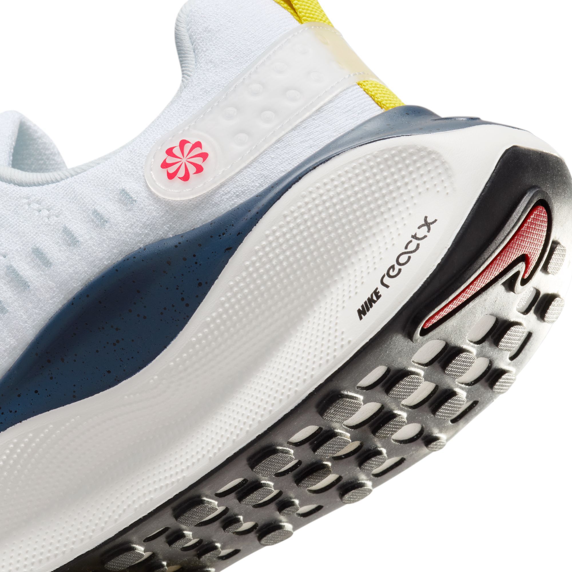 Nike Men's React Infinity Run Flyknit 4 Running Shoes