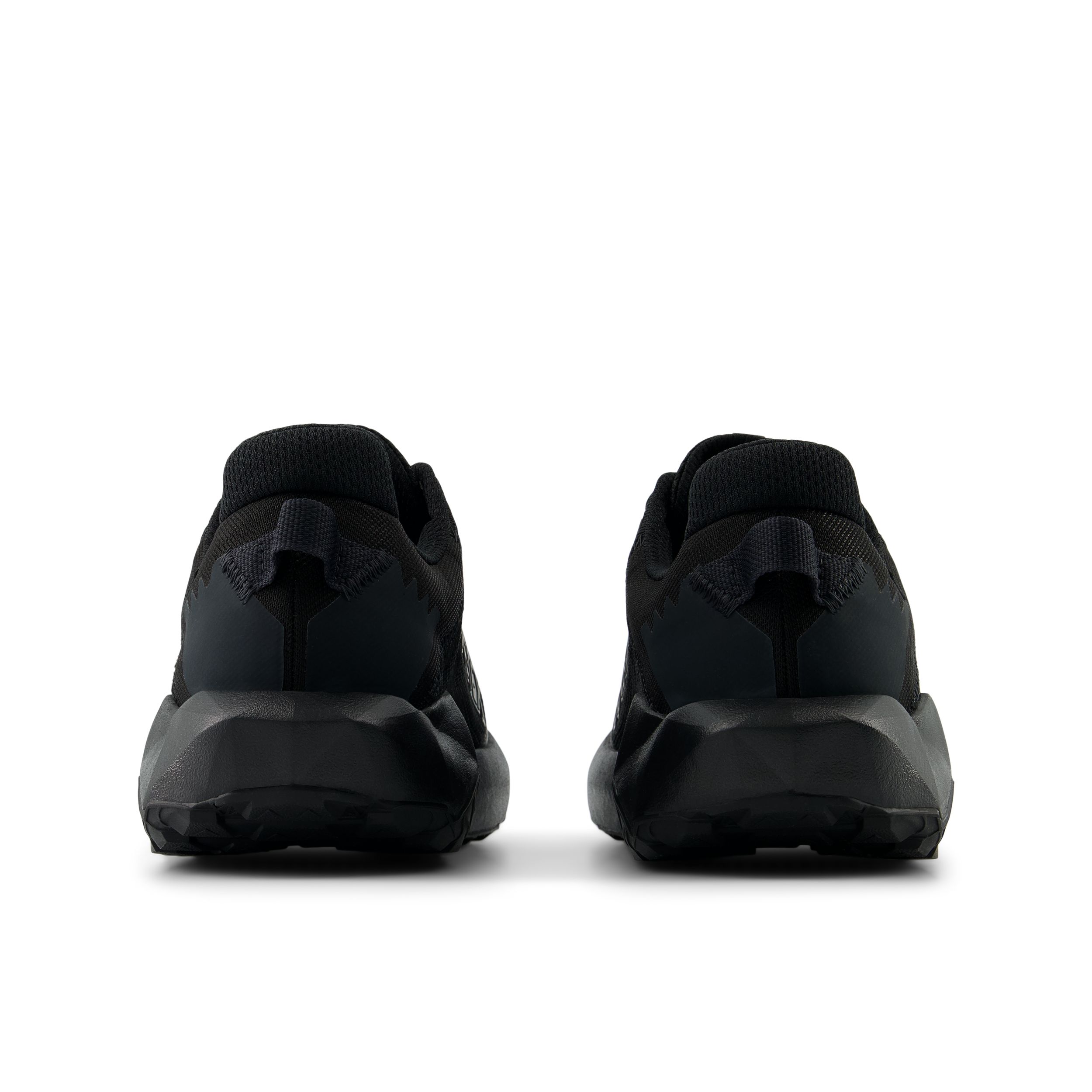 New Balance Men's Nitrel V6 GORE-TEX Trail Running Shoes