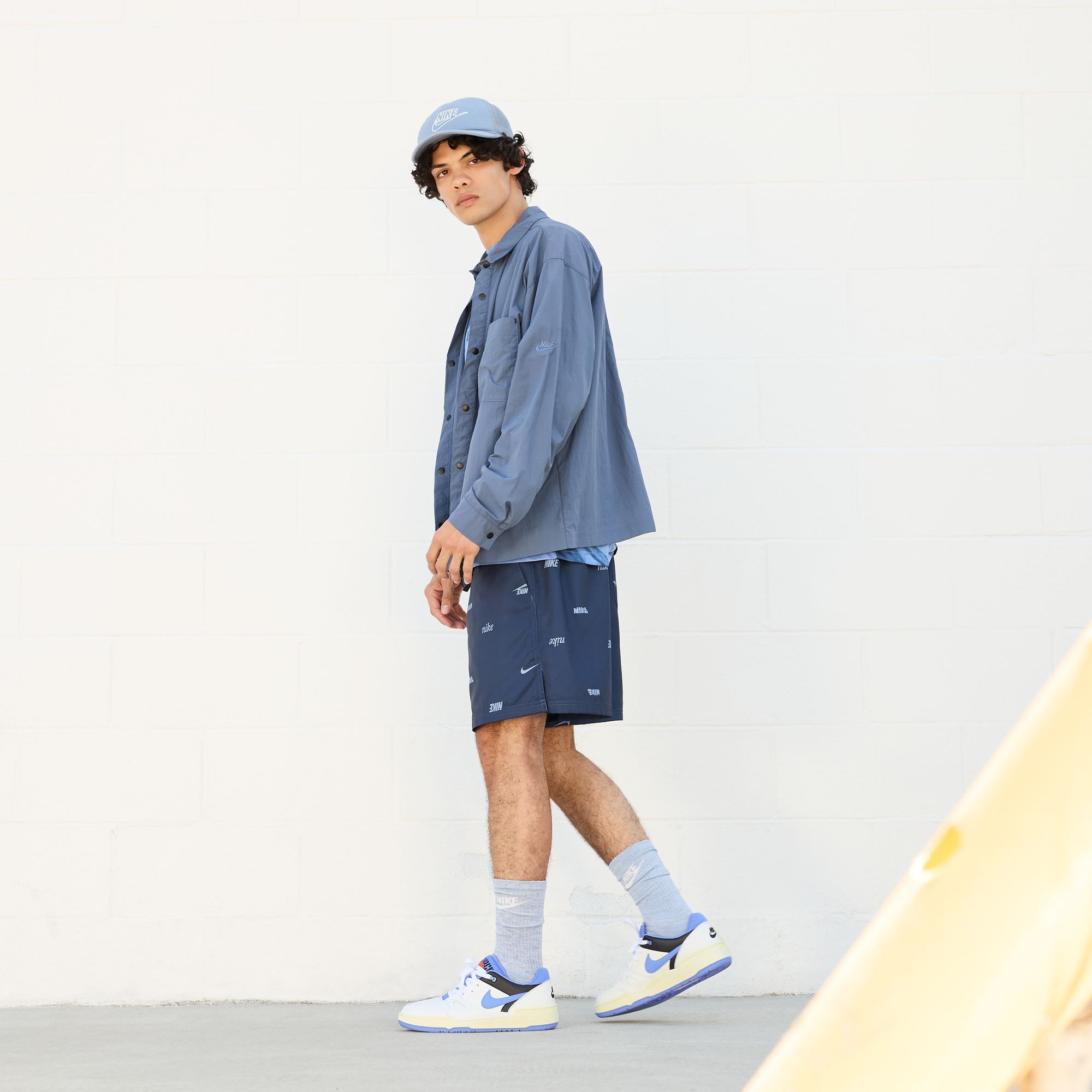 Nike Men's Full Force Low Shoes