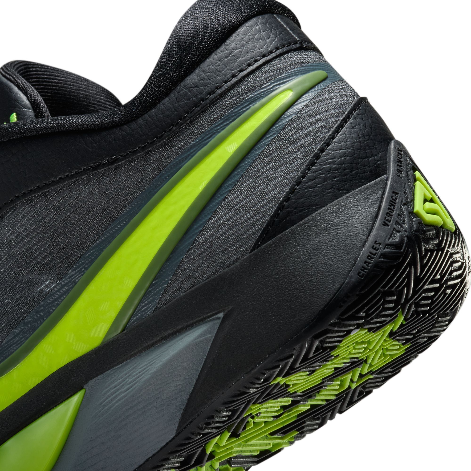 Nike  Unisex Zoom Freak 6 Basketball Shoes