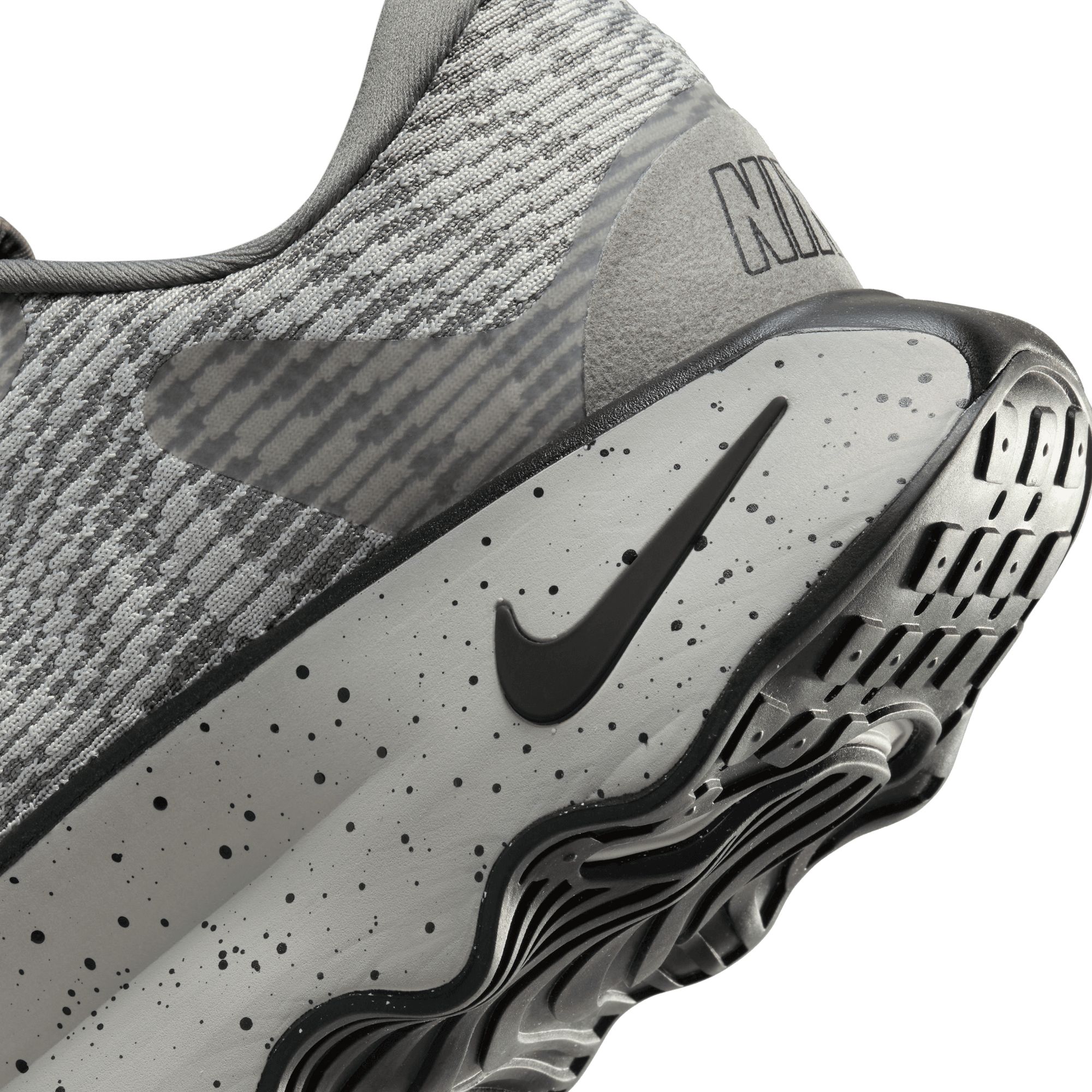 Nike Men's Motiva Walking Shoes