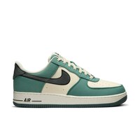 Nike Men's Air Force 1 '07 LV8 Casual Shoes Side_Right