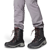 Columbia Men's Bugaboot III Waterproof Winter Boots Front_Three_Fourths_Angled_Left