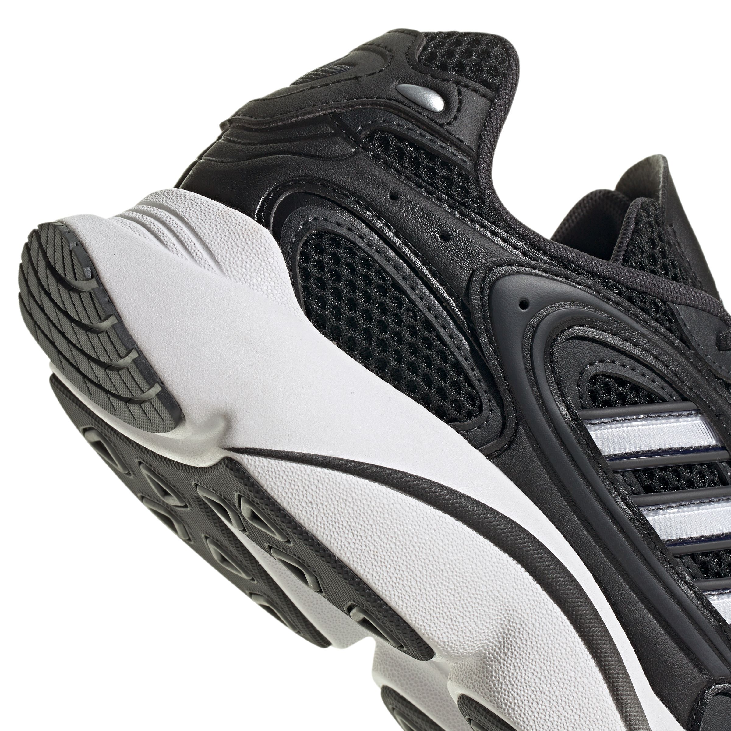 adidas Men's OZMILLEN Casual Shoes/Sneakers